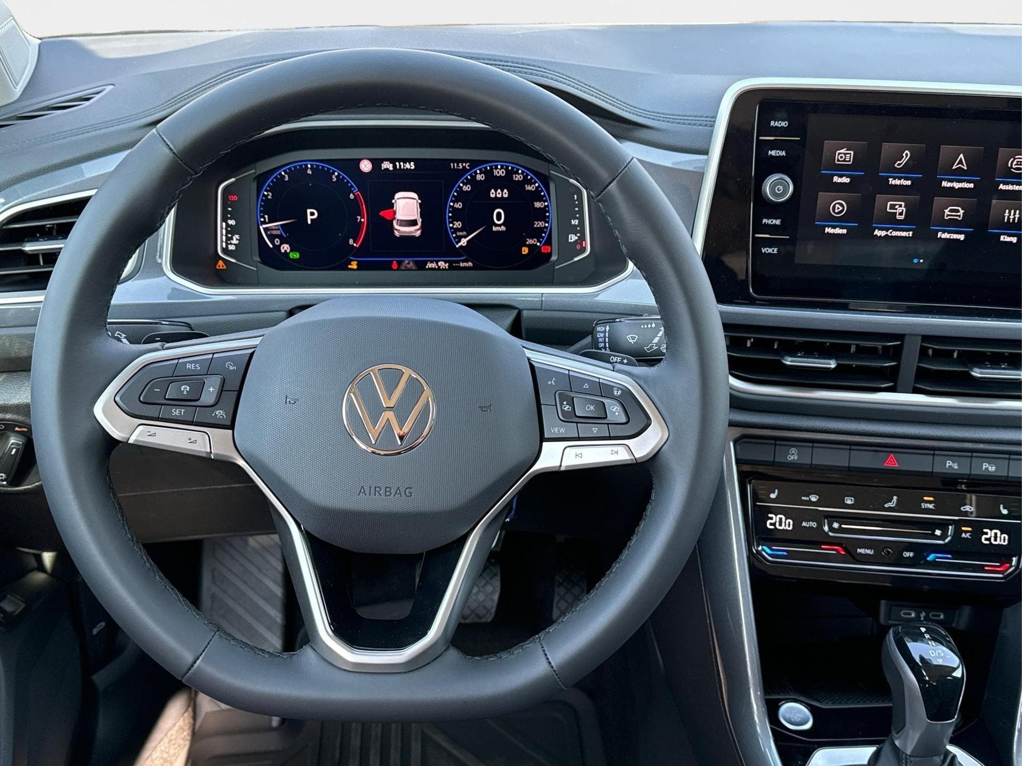 VW T-Roc Limited (2026) - Photo 8