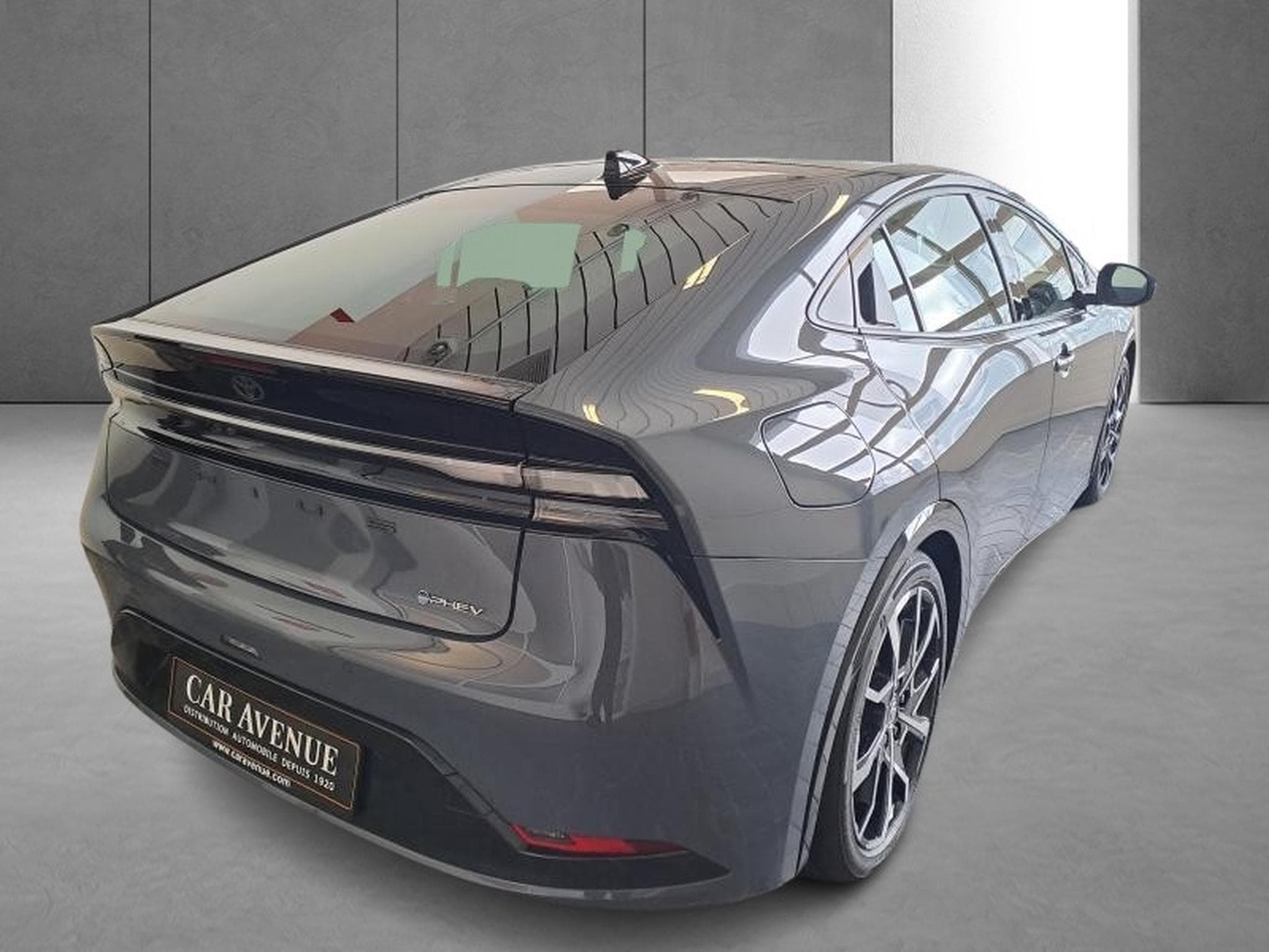 Toyota Prius Premium Plus PHEV (2024) - Photo 5