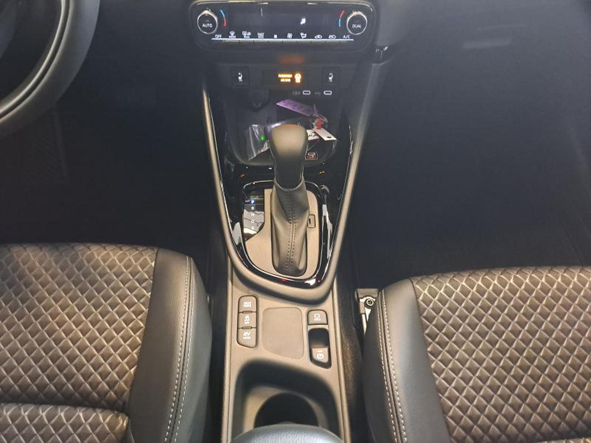 Toyota Yaris Style (2024) - Photo 15
