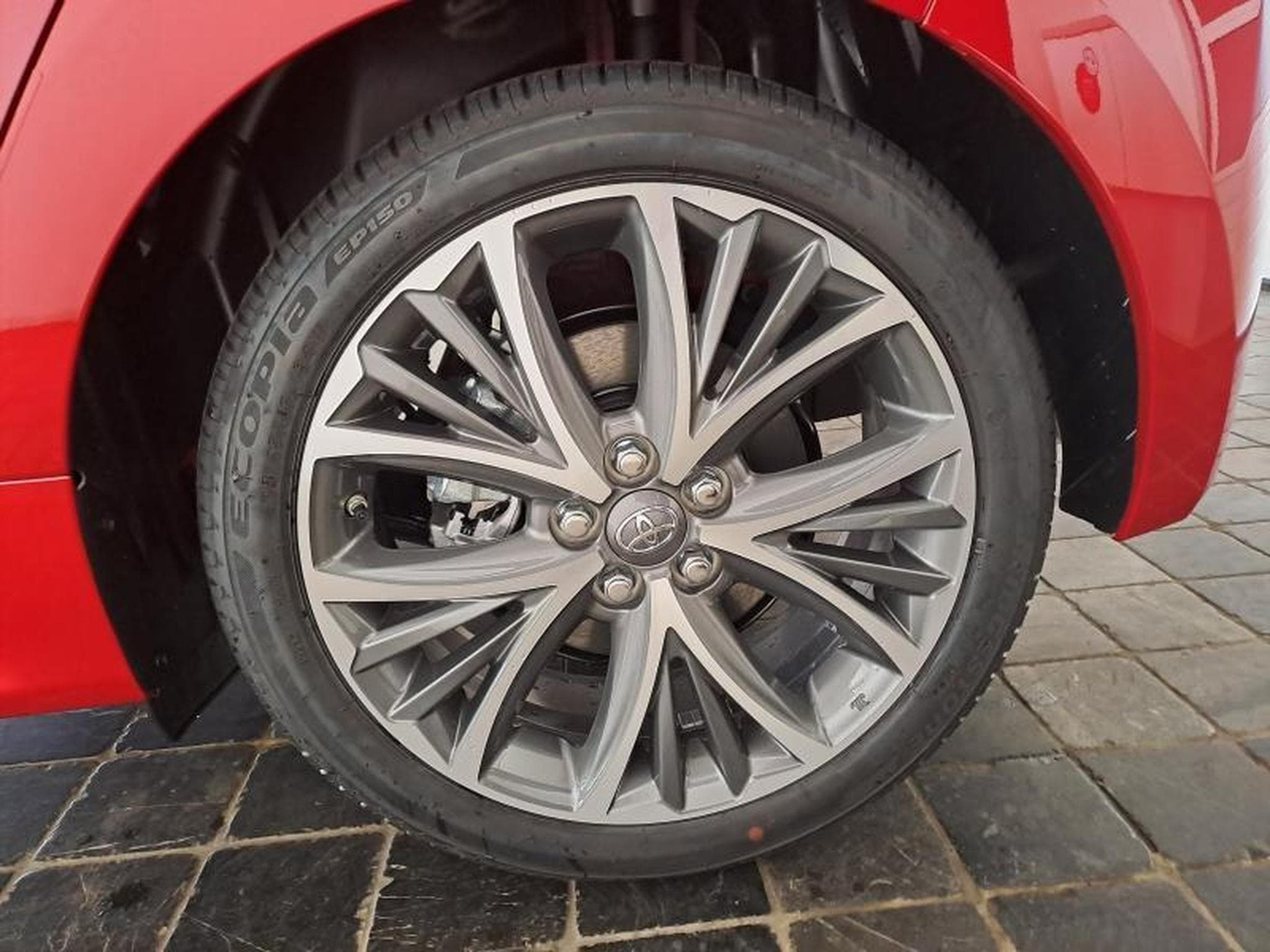 Toyota Yaris Style (2024) - Photo 18