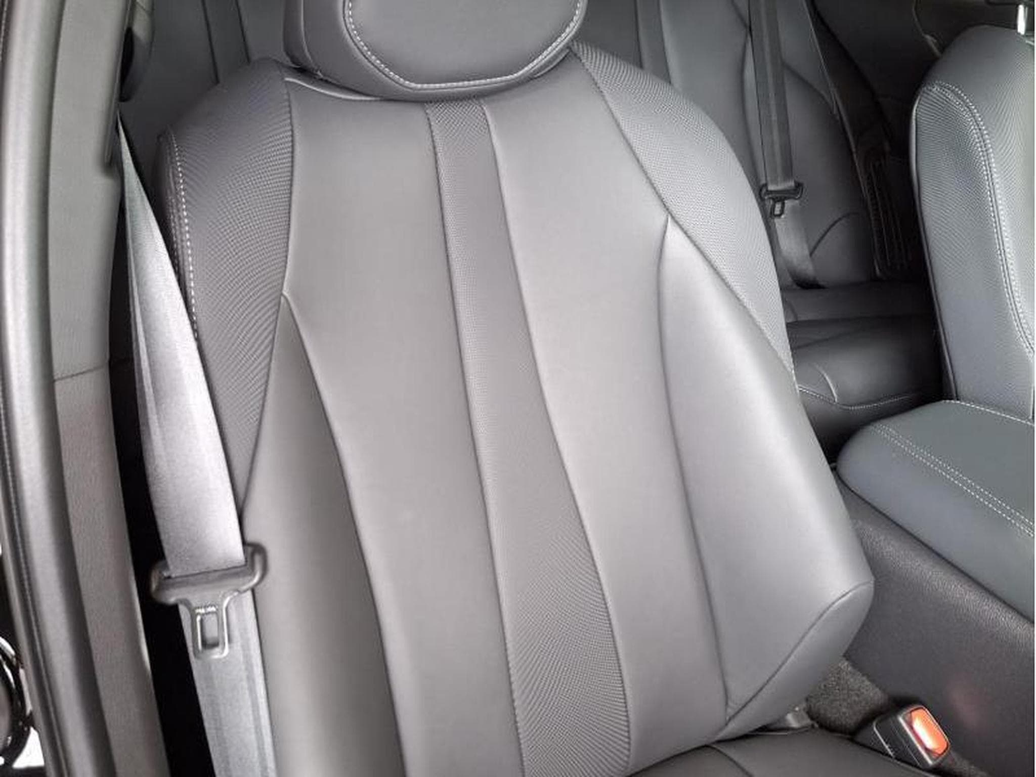 Toyota Mirai PREMIUM (2025) - Photo 10