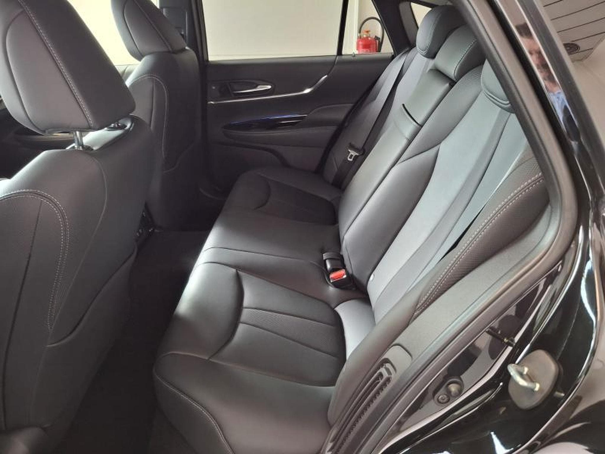 Toyota Mirai PREMIUM (2025) - Photo 15