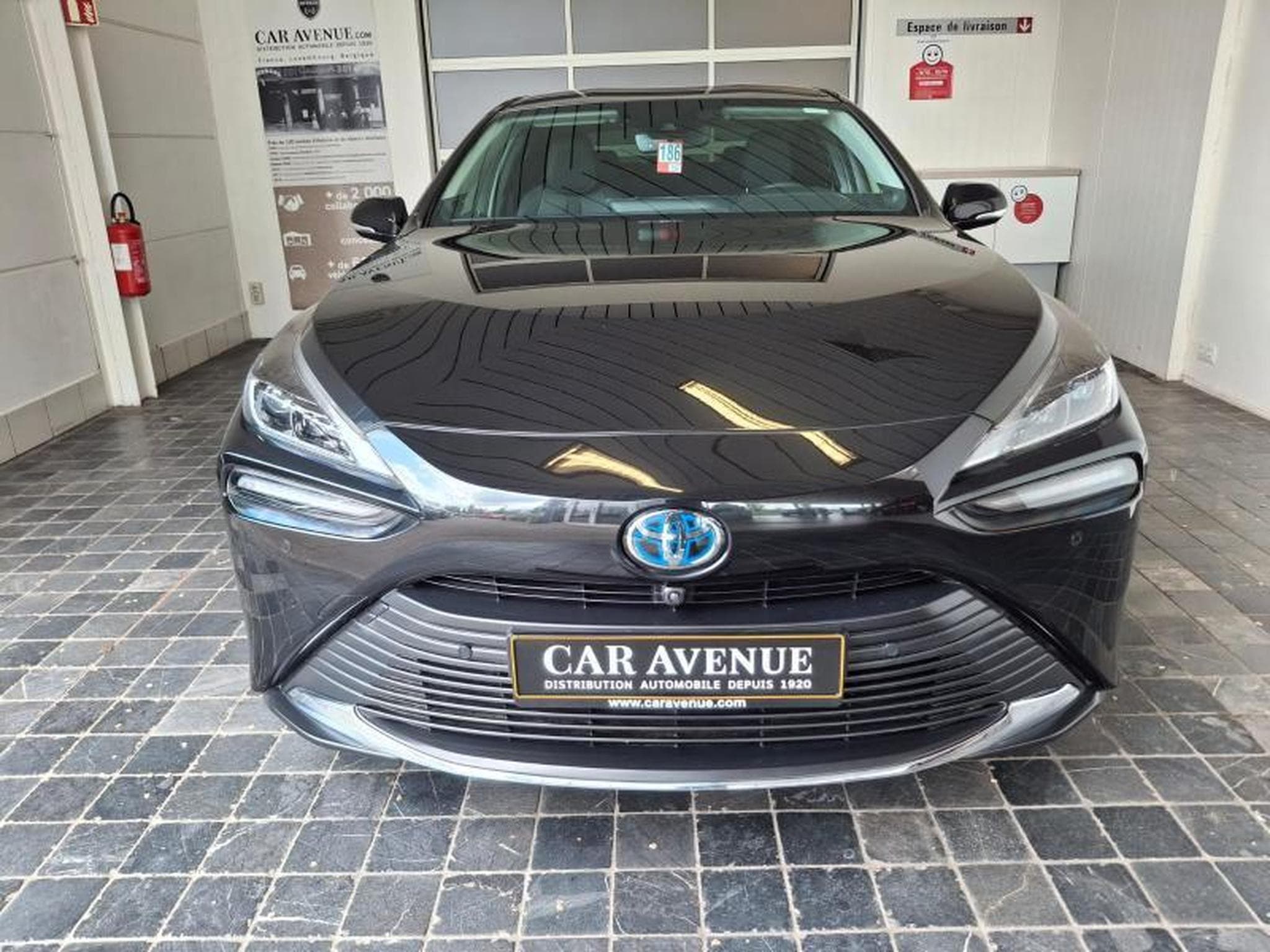 Toyota Mirai PREMIUM (2025) - Photo 2