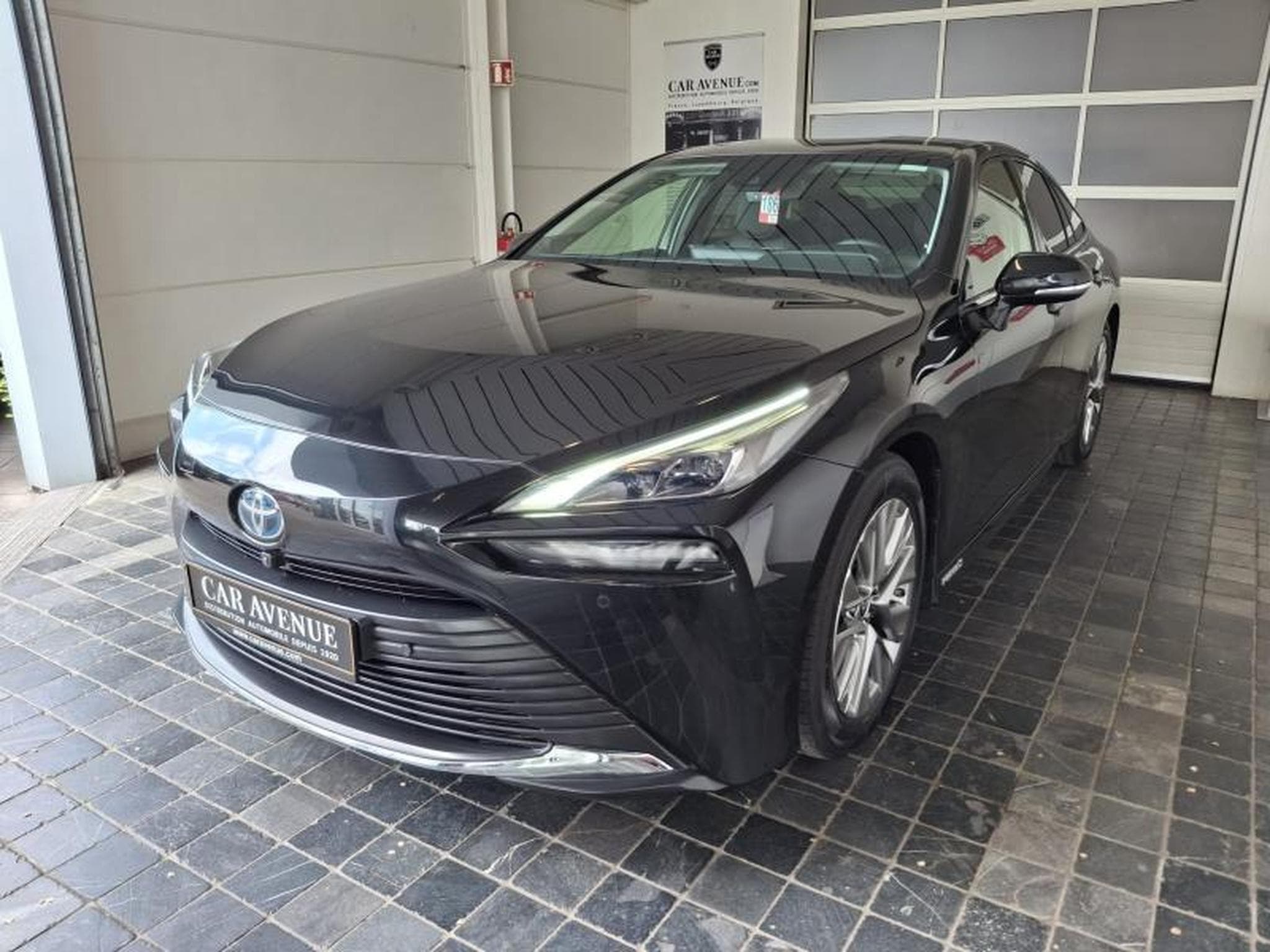 Toyota Mirai PREMIUM (2025) - Photo 21