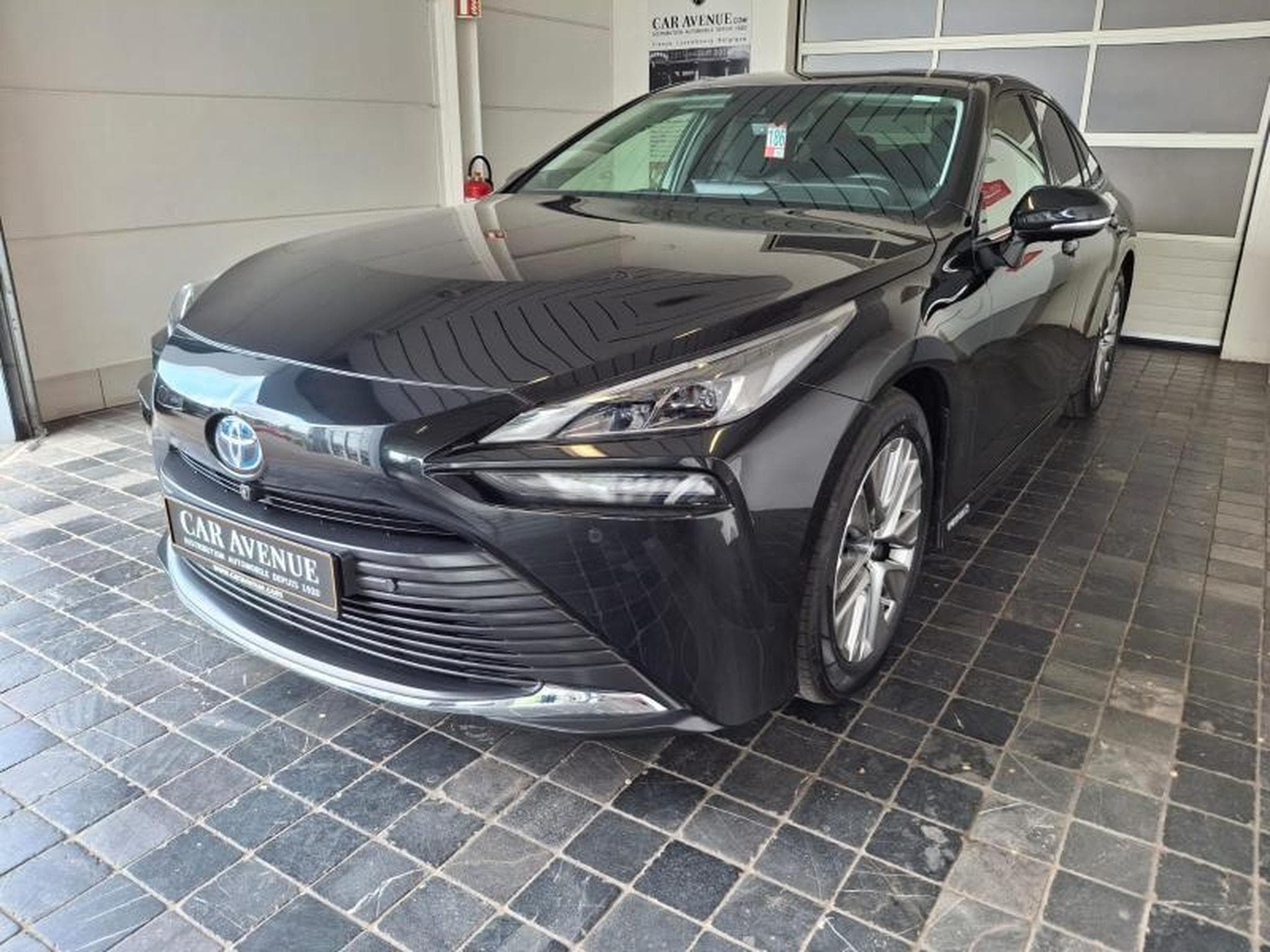 Toyota Mirai PREMIUM (2025) - Photo 22