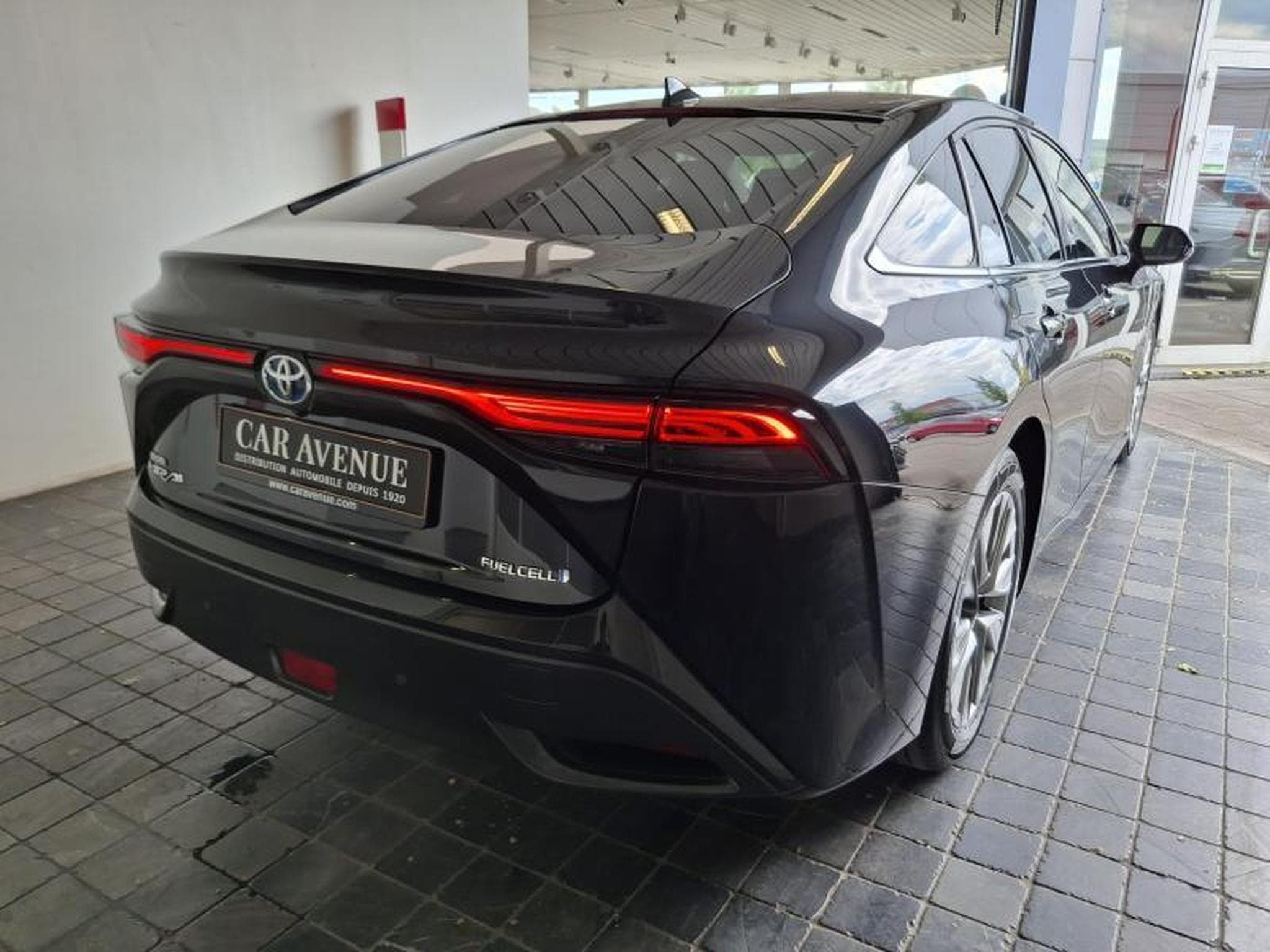 Toyota Mirai PREMIUM (2025) - Photo 6