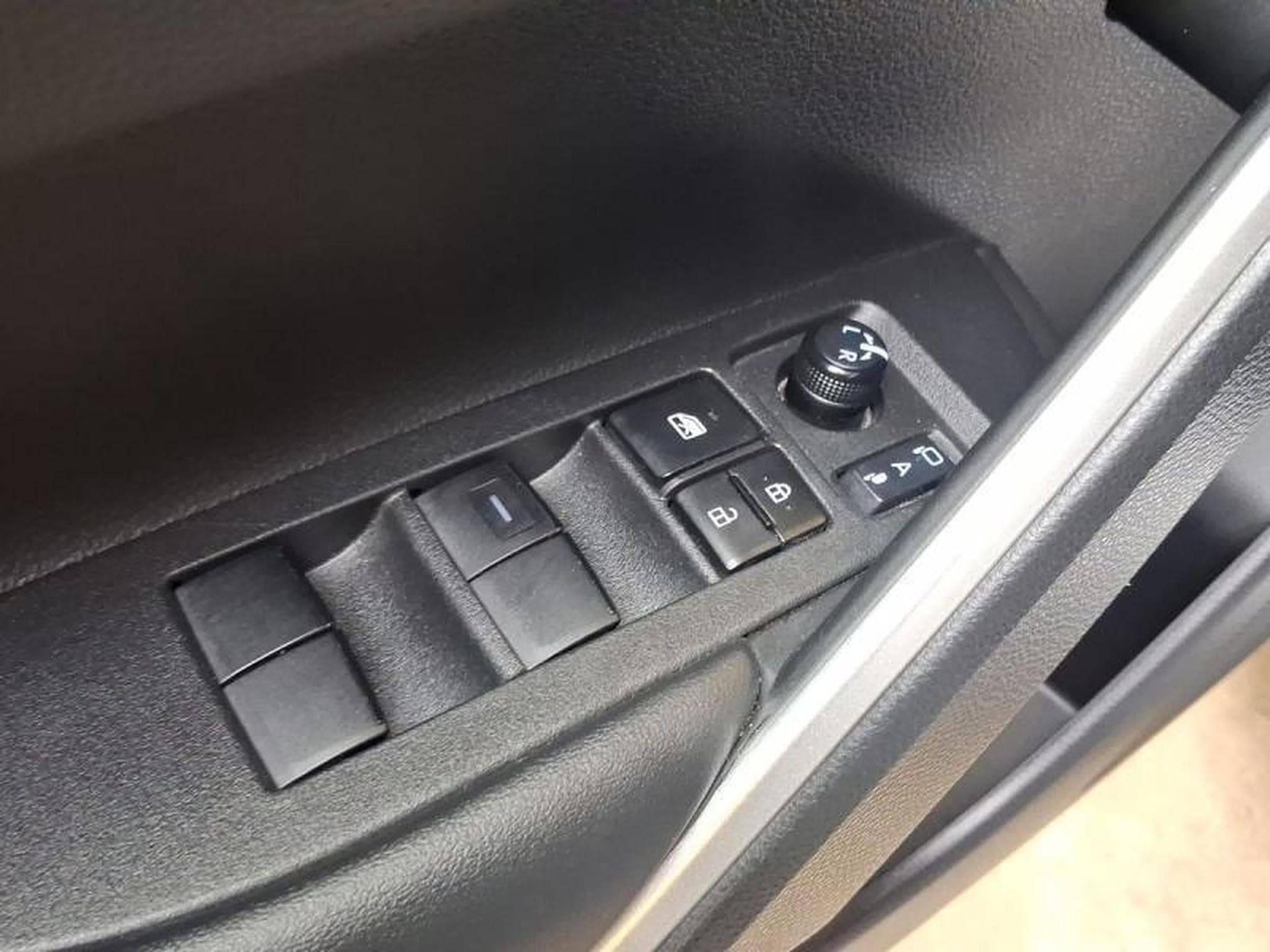 Toyota Corolla Cross  2022 (2024) - Photo 19