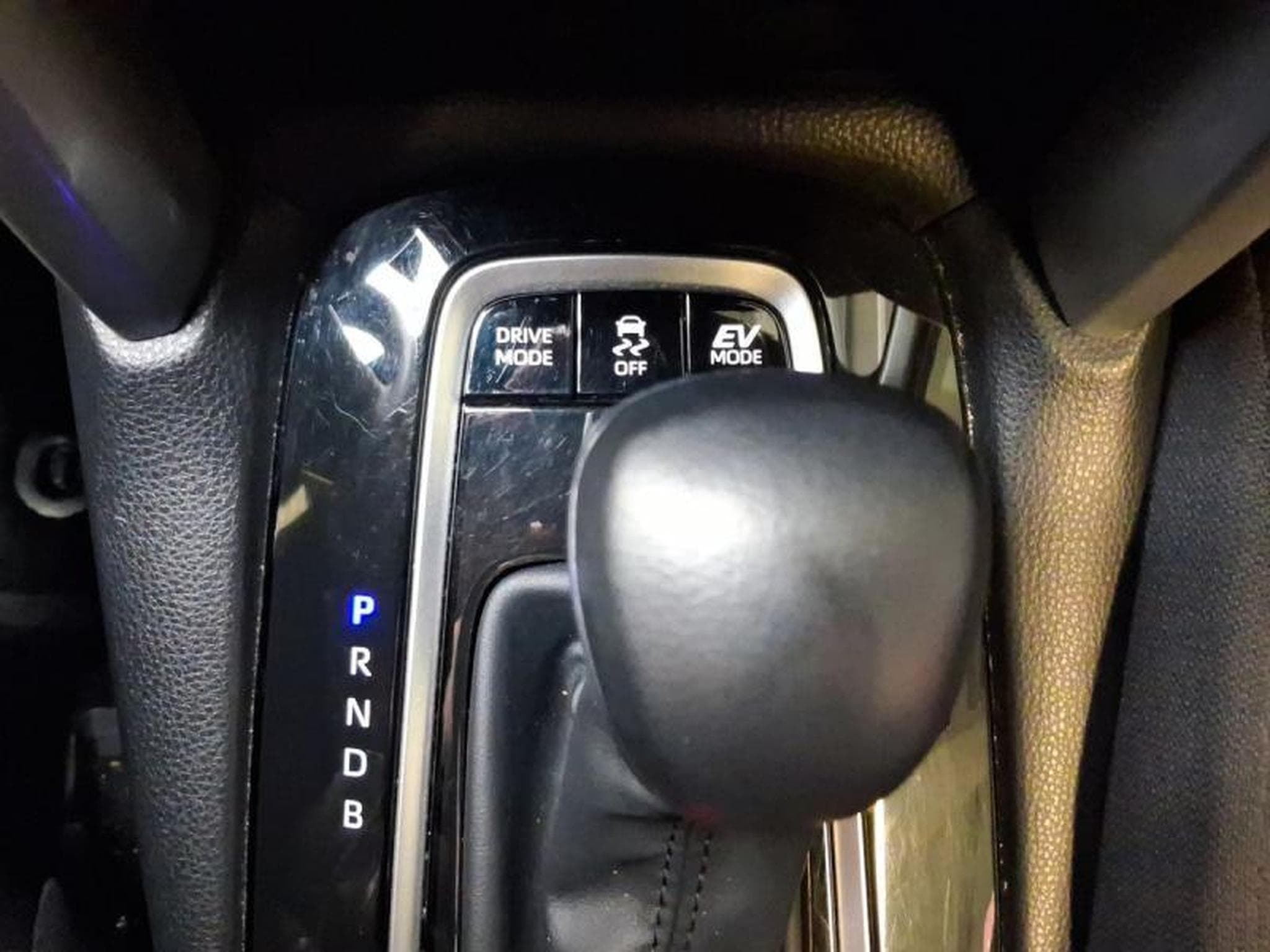 Toyota Corolla Cross  2022 (2024) - Photo 23