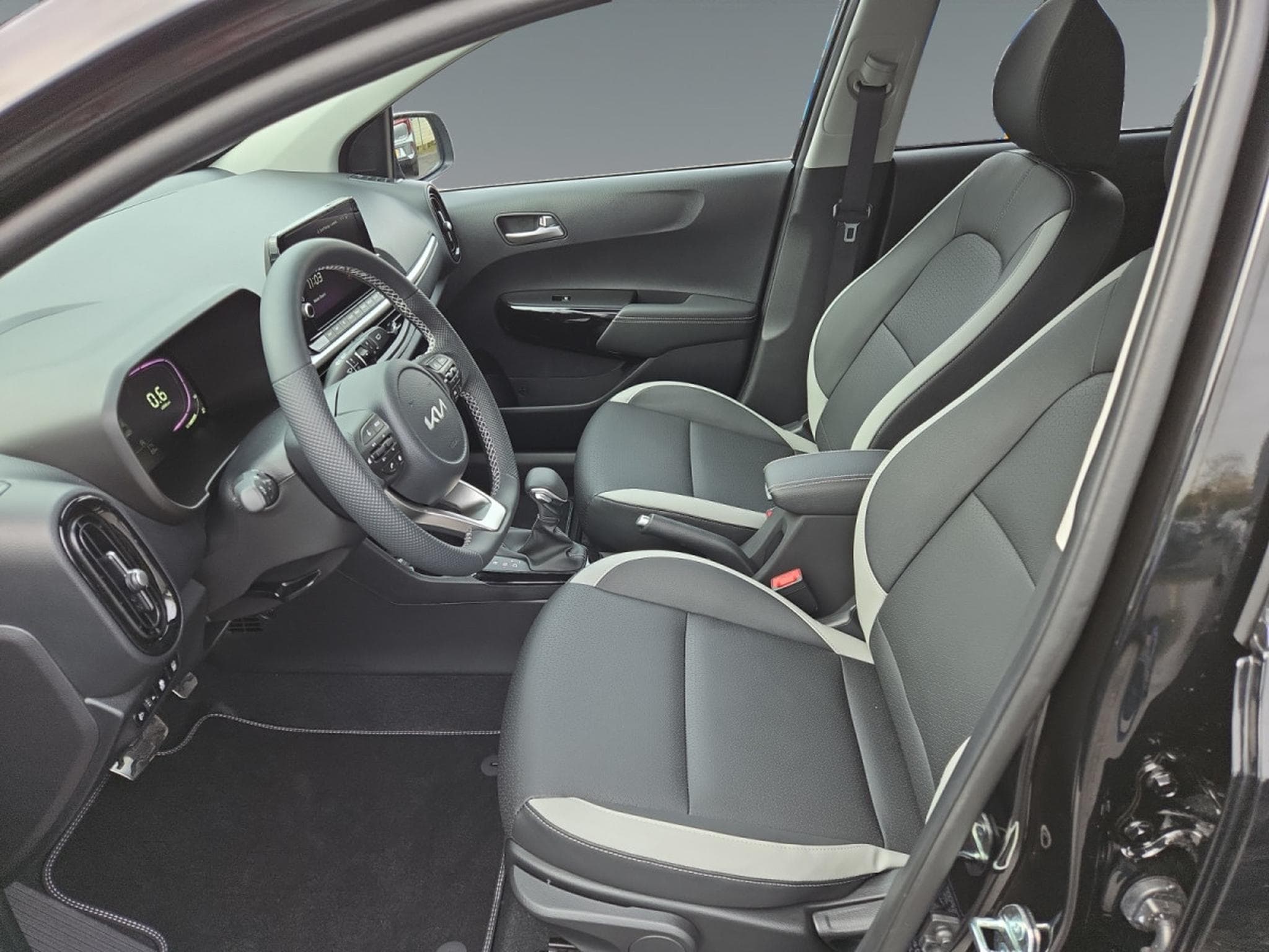Kia Picanto GT Line 1.2 MPI ISG 79 AMT (2026) - Photo 10