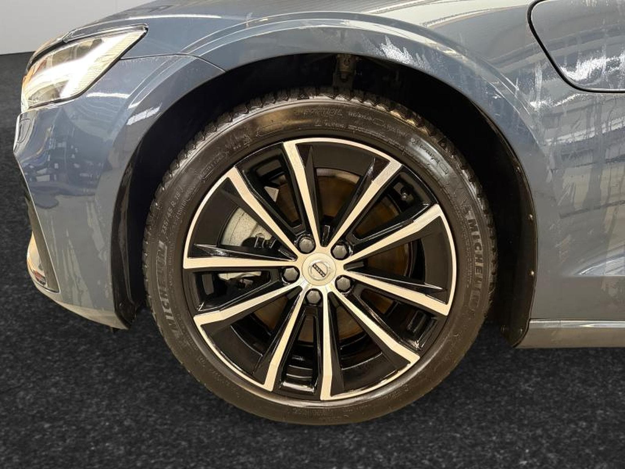 Volvo V60 T6 Ultra Dark / Hybride (2024) - Photo 14