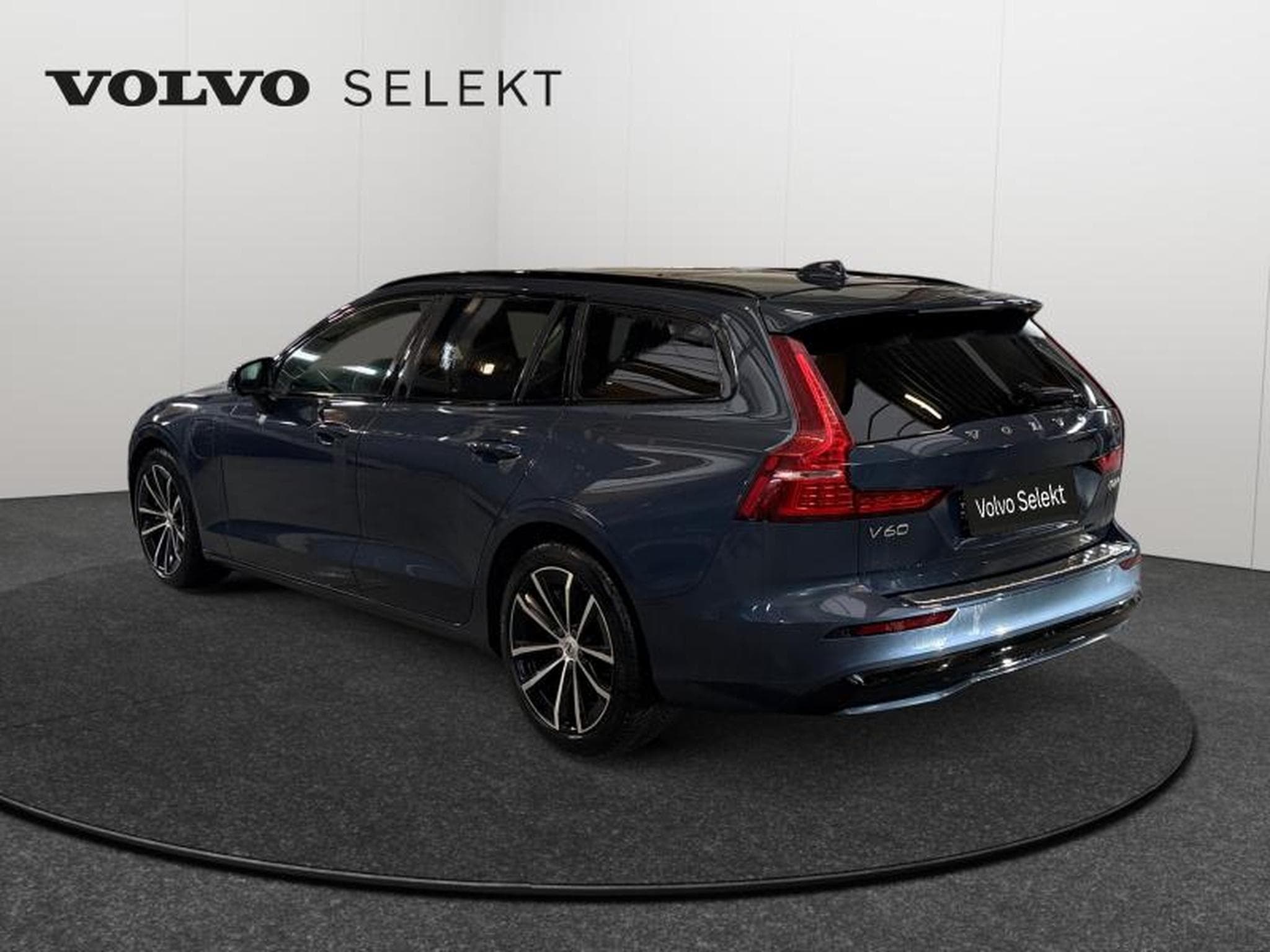 Volvo V60 T6 Ultra Dark / Hybride (2024) - Photo 5