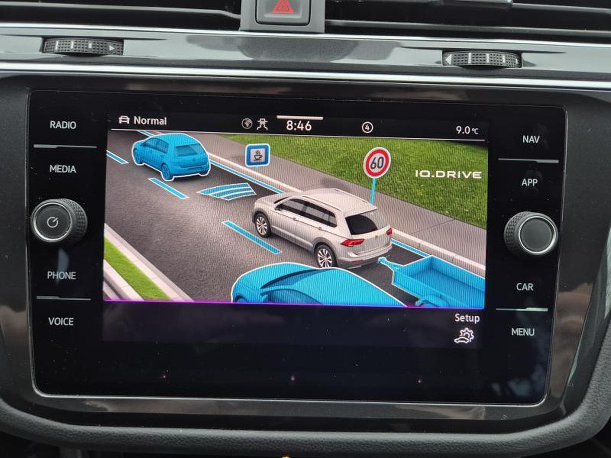 VW Tiguan R-Line Urban Sport (2022) - Photo 10