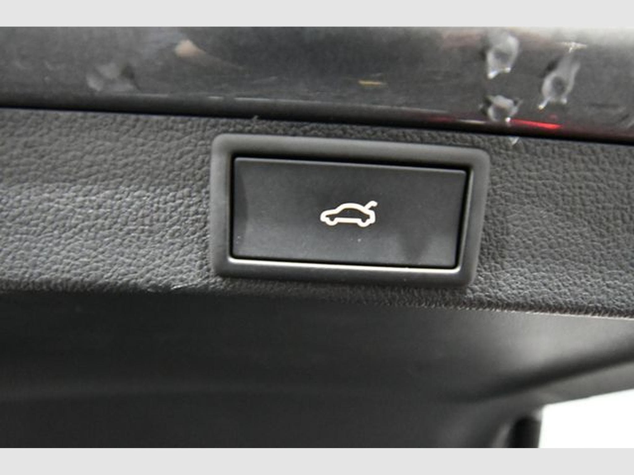 Skoda Octavia Octavia Combi 1.5 TSI Selection, Navi, Park A., (2025) - Photo 9