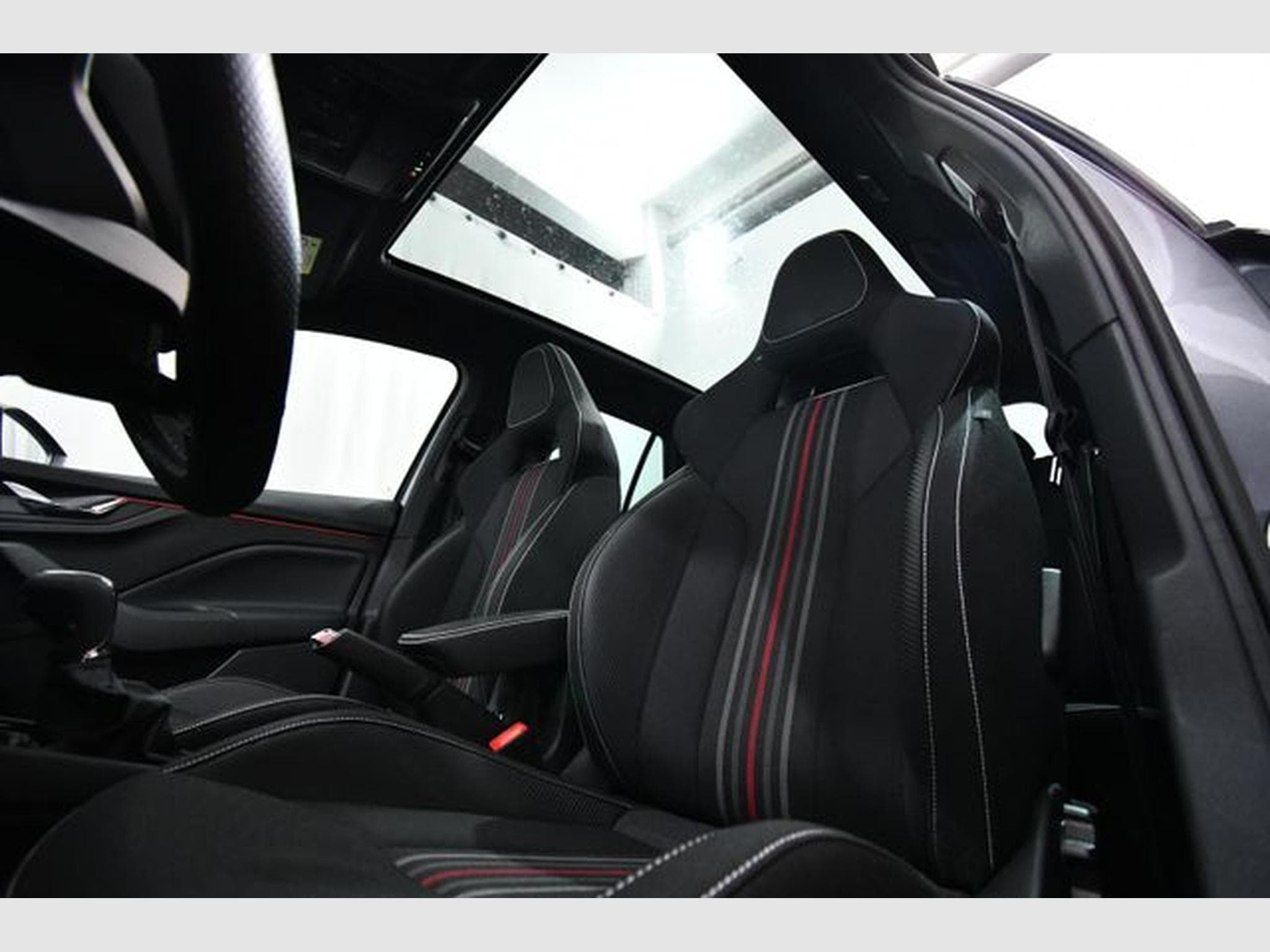 Skoda Kamiq Kamiq Monte Carlo, Pano, 18", Navi (2025) - Photo 7