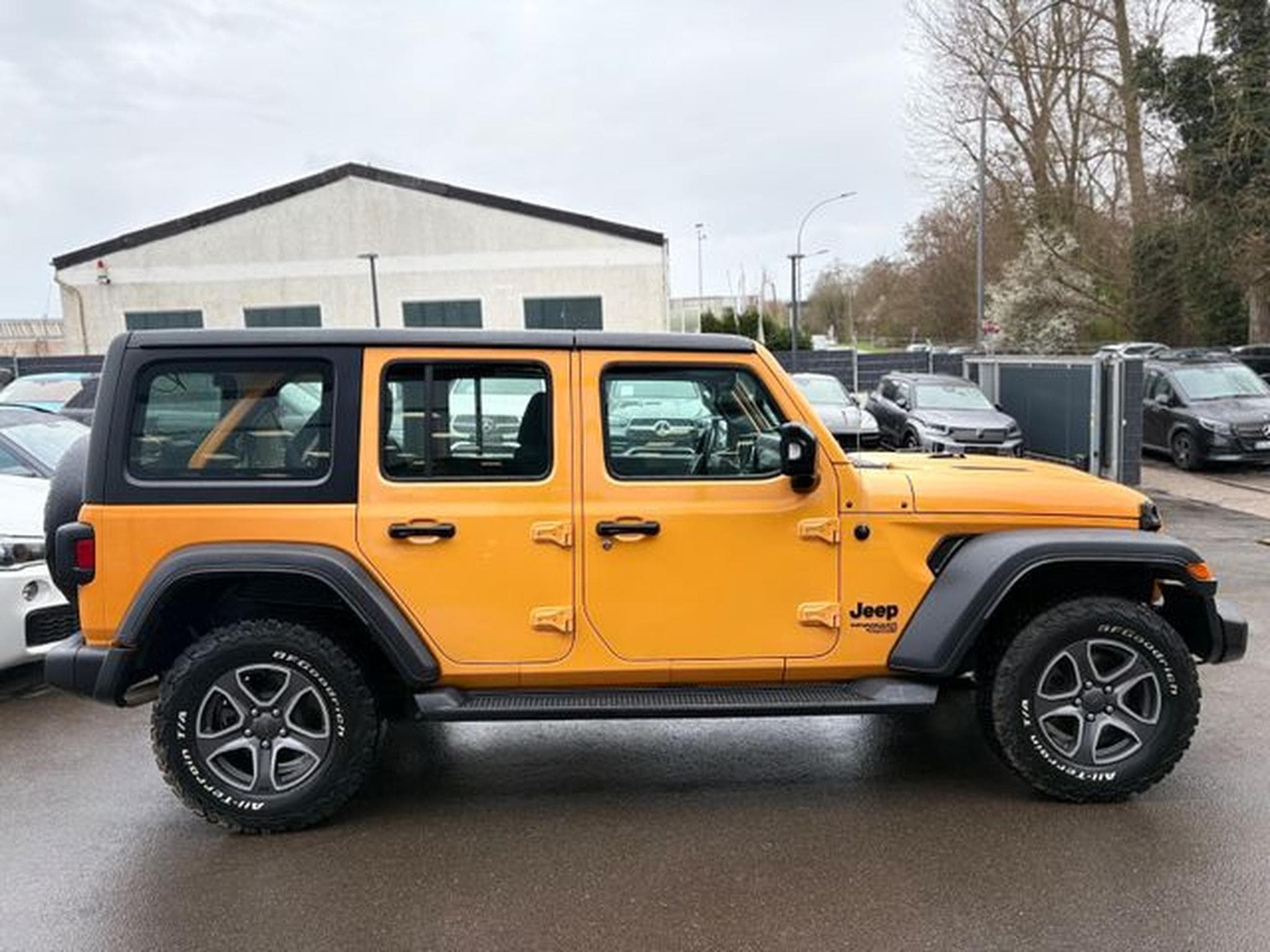 Jeep Wrangler WRANGLER UNLIMITED SPORT *1.HD*AUT*KAMERA*COC* (2022) - Photo 12