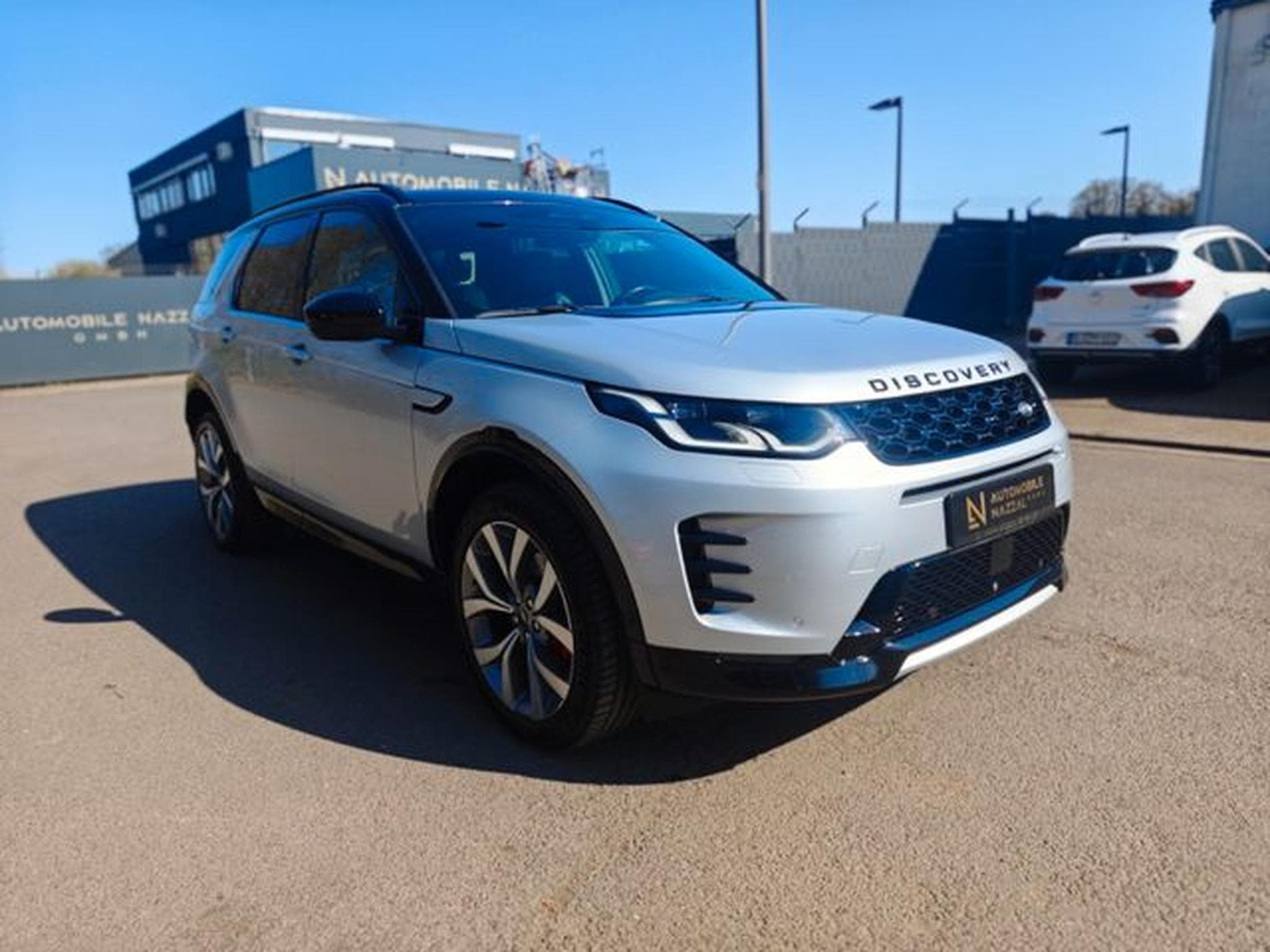 Land-Rover Discovery DISCOVERY SPORT HYBRID*R-DYNAMIC*HSE*AWD*LED* (2024) - Photo 4