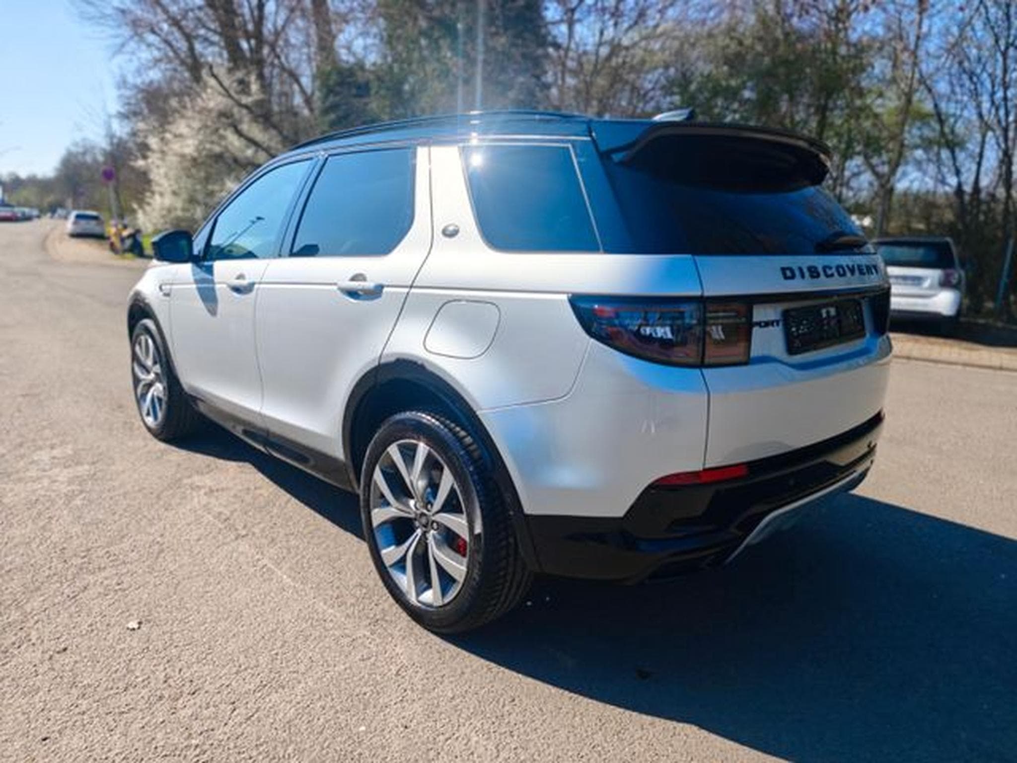 Land-Rover Discovery DISCOVERY SPORT HYBRID*R-DYNAMIC*HSE*AWD*LED* (2024) - Photo 8