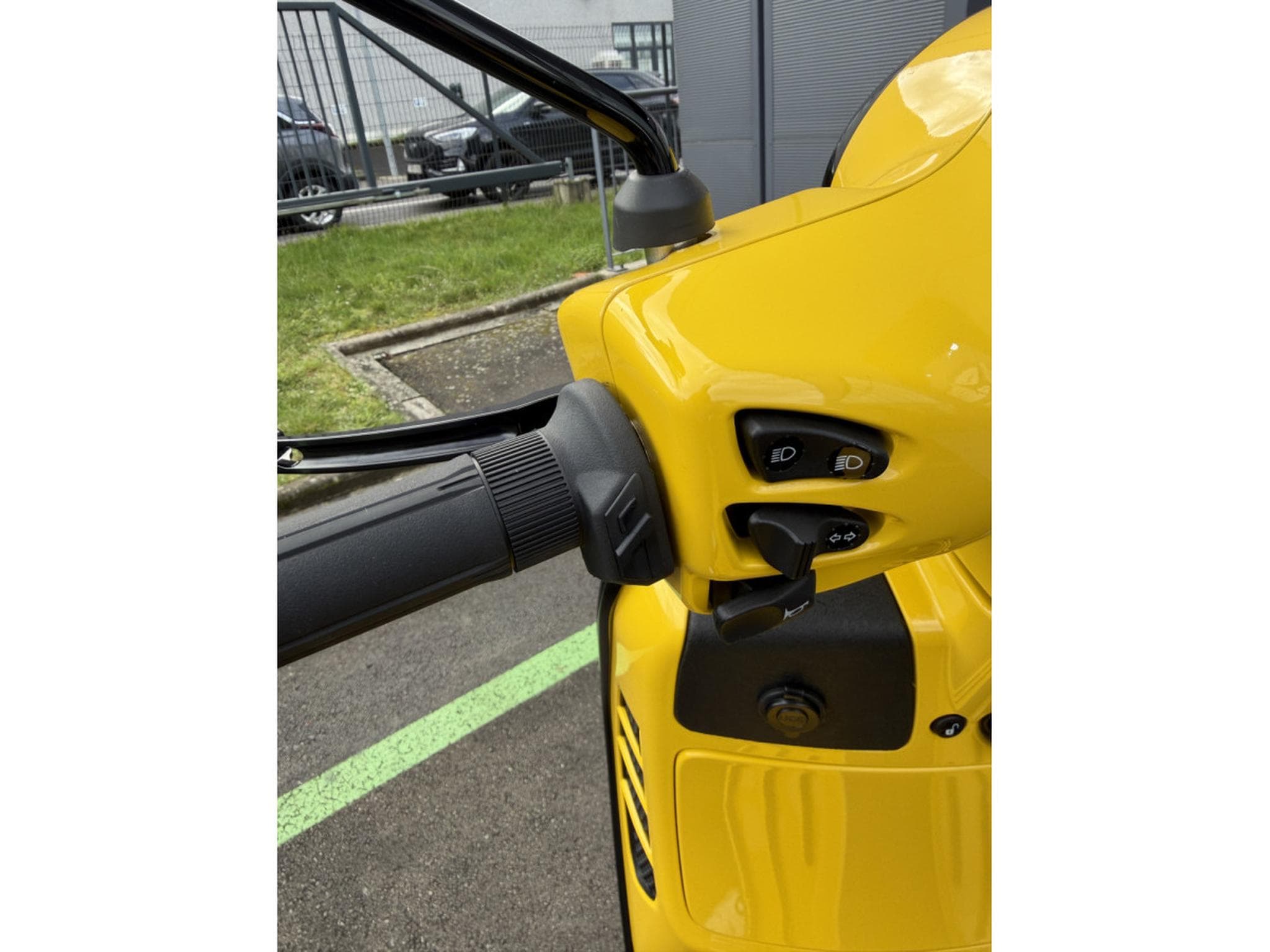 Vespa GTS 300 (2021) - Photo 2