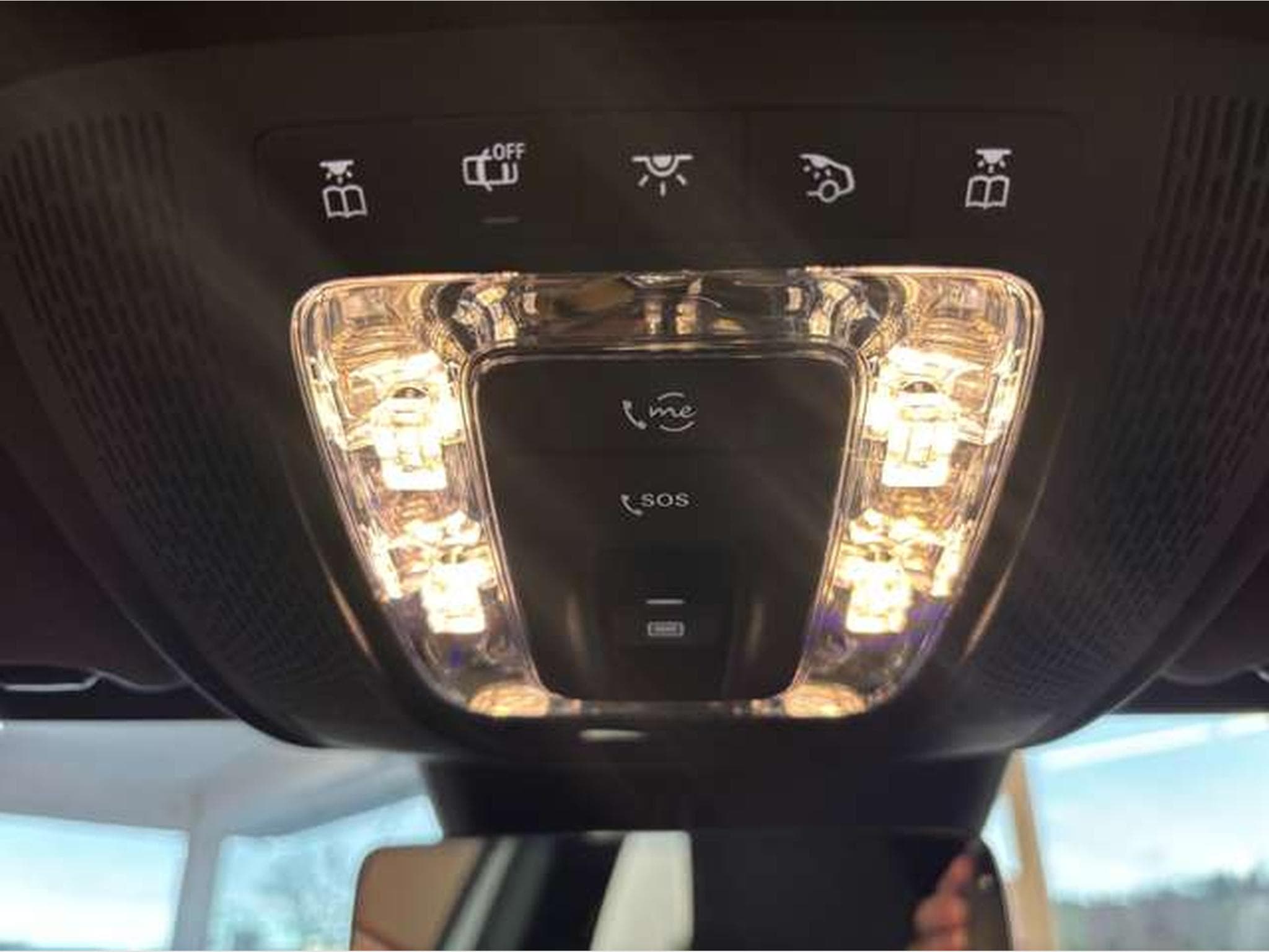 Mercedes A 250 4Matic 8G-DCT Pro Advanced-MAX 48 MOIS DE GARANTIE (2024) - Photo 24