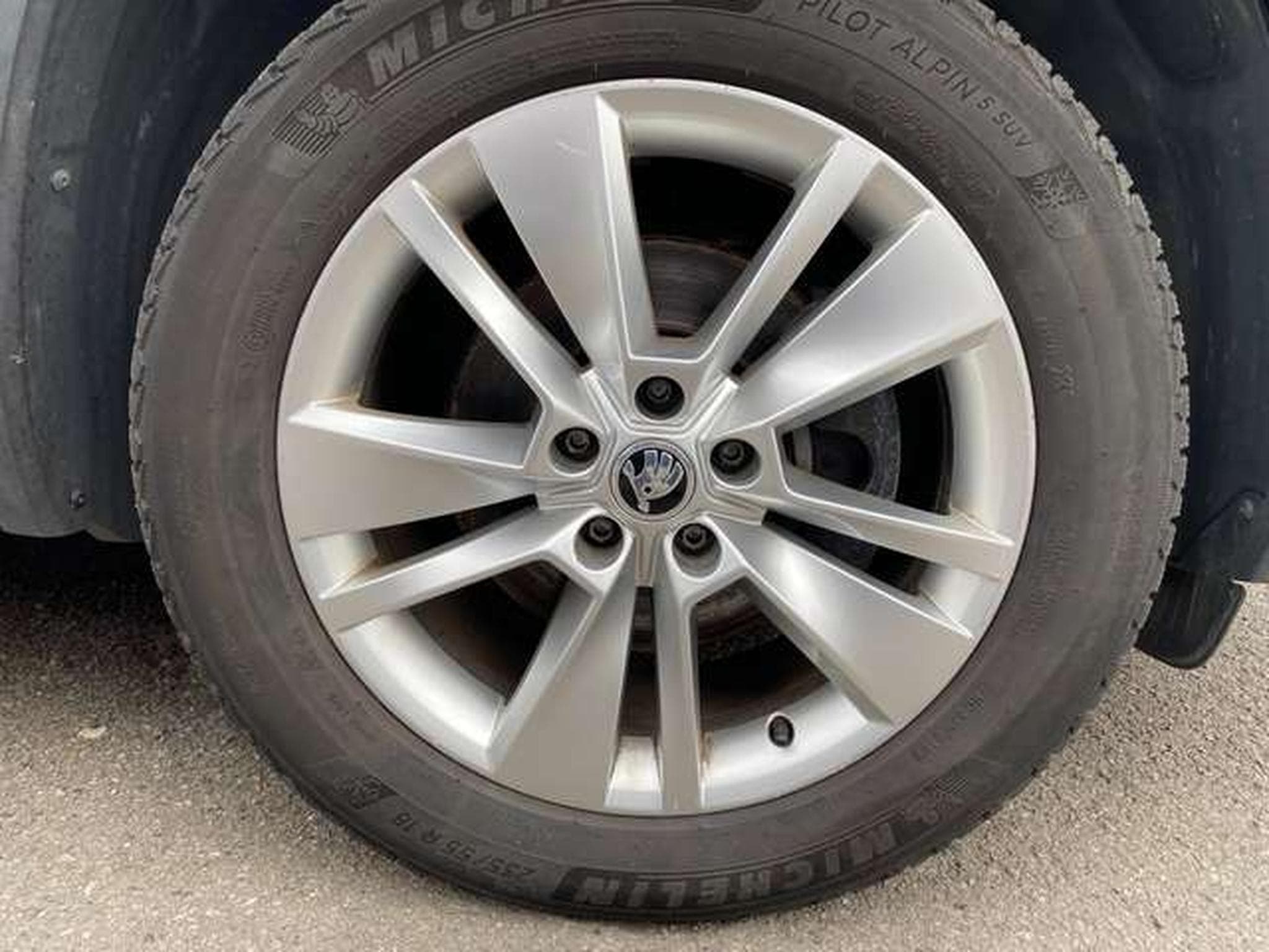 Skoda Kodiaq 2.0 TDI 150ch DSG 7 Places (2018) - Photo 23