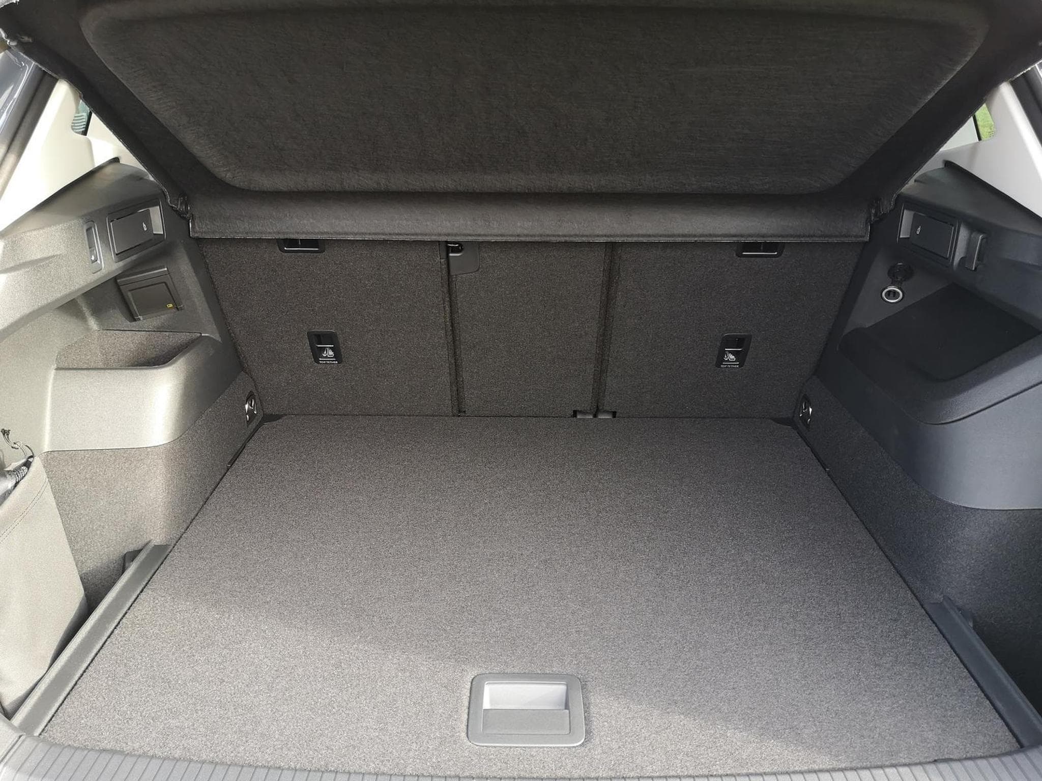 VW Tiguan 2.0 TDI 110 kW Life (2026) - Photo 10