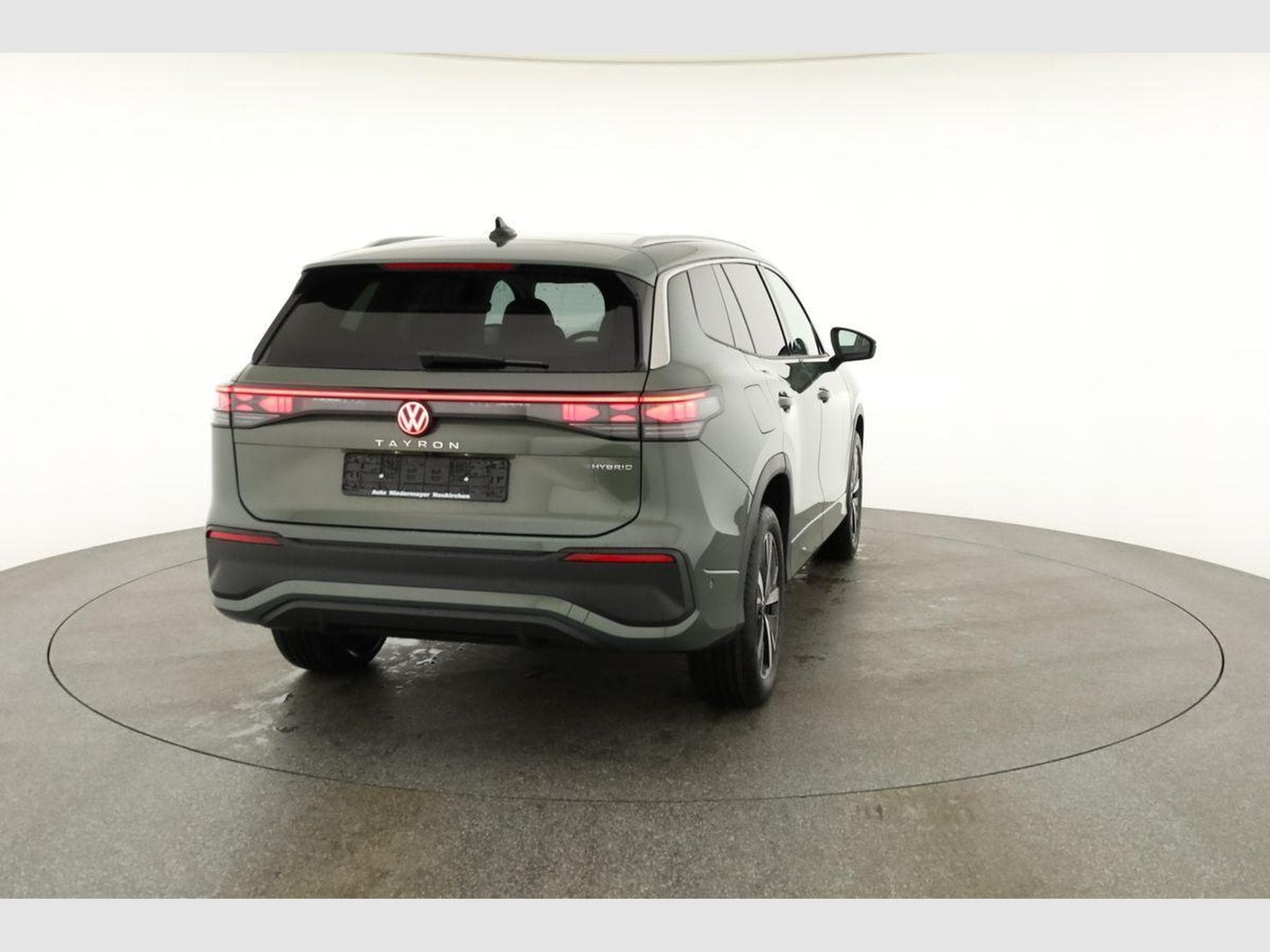VW Tayron 1.5 TSI eHybrid 150 kW Life (2025) - Photo 19