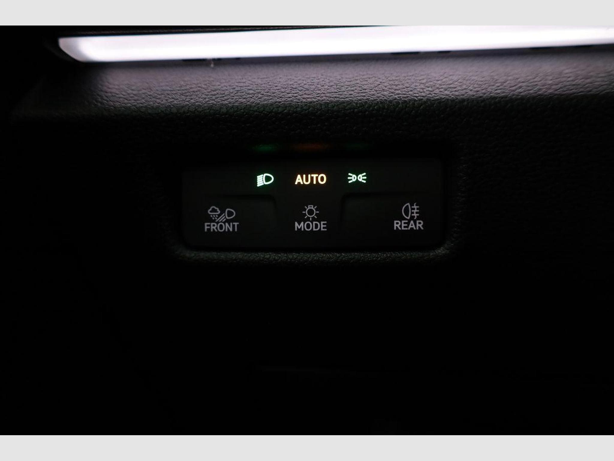VW Tayron 1.5 TSI eHybrid 150 kW Life (2026) - Photo 8