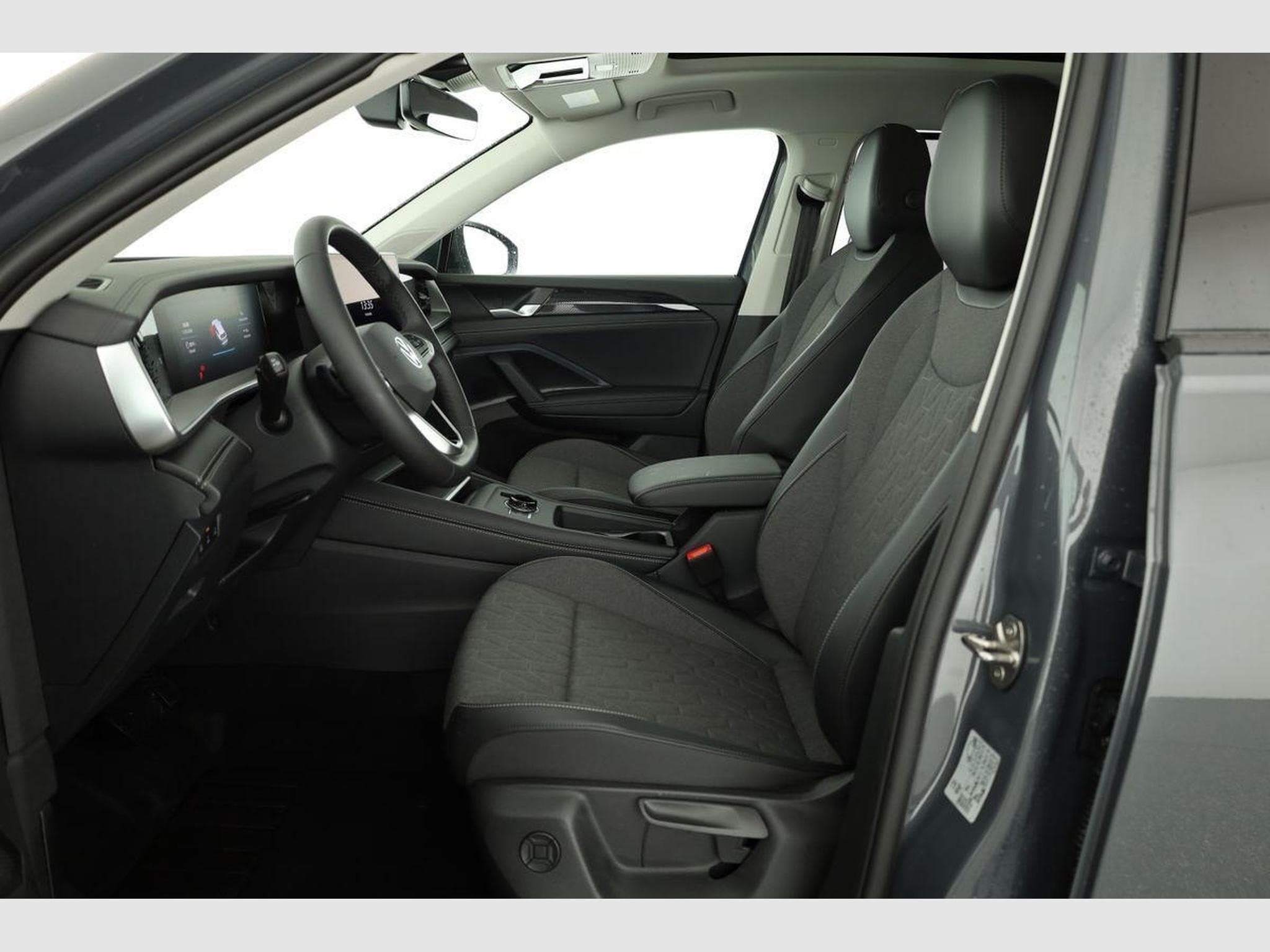 VW Tayron 1.5 TSI eHybrid 150 kW Life (2026) - Photo 9