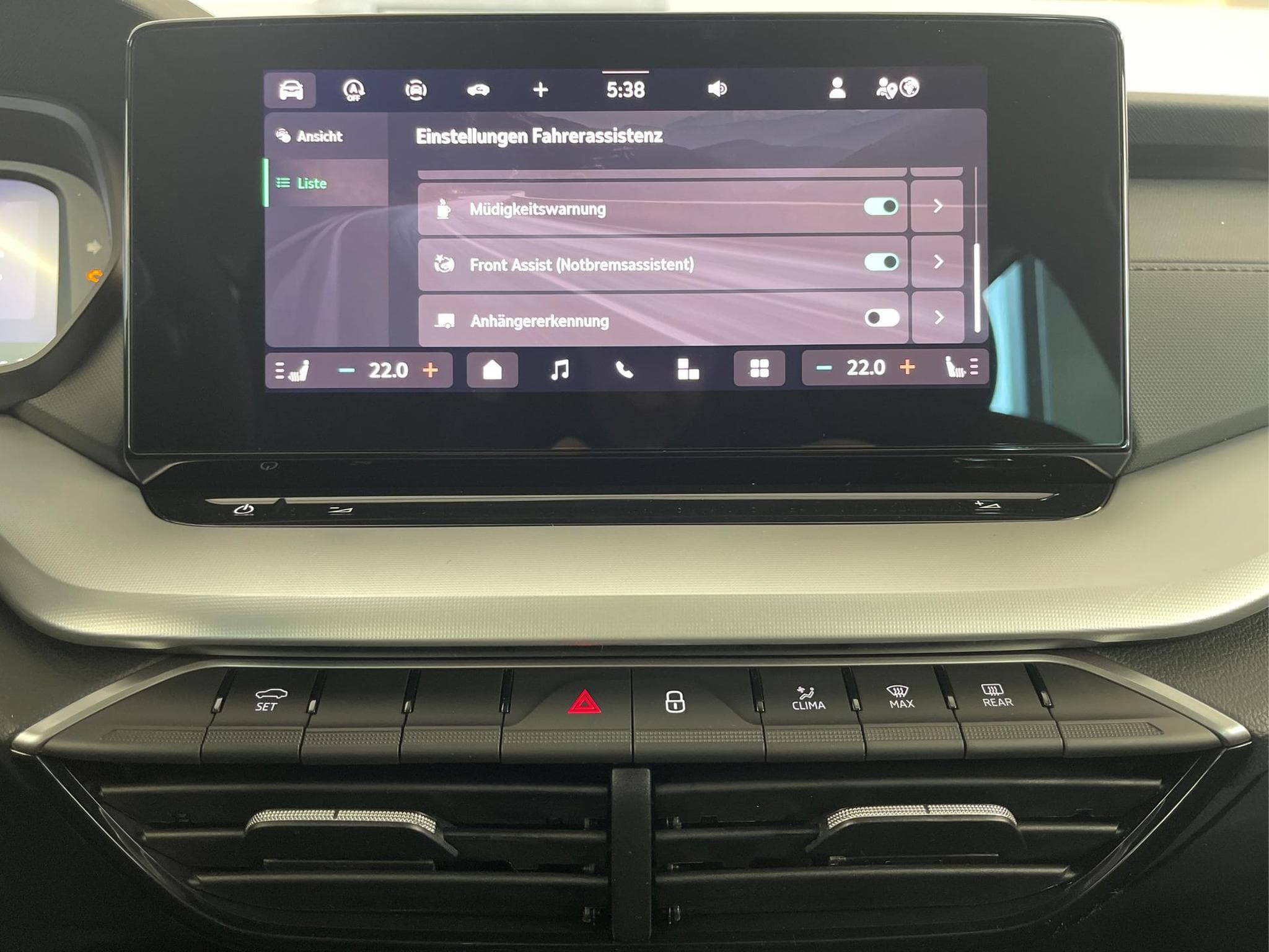 Skoda Octavia Essence (2026) - Photo 20