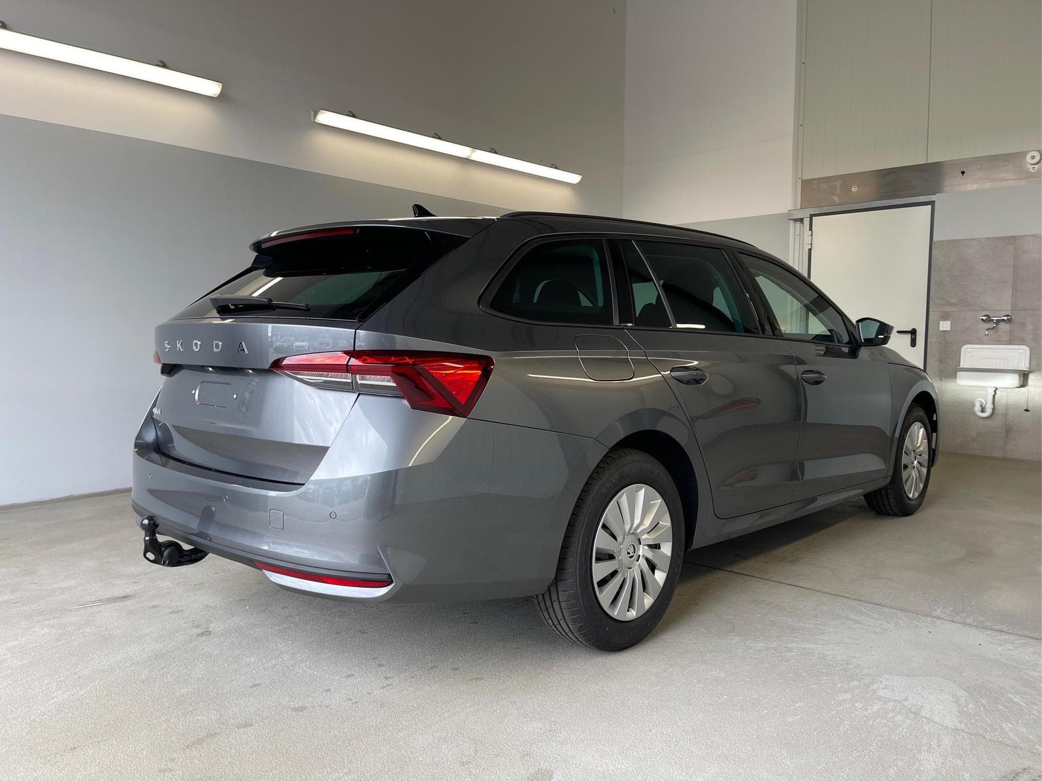 Skoda Octavia Essence (2026) - Photo 4