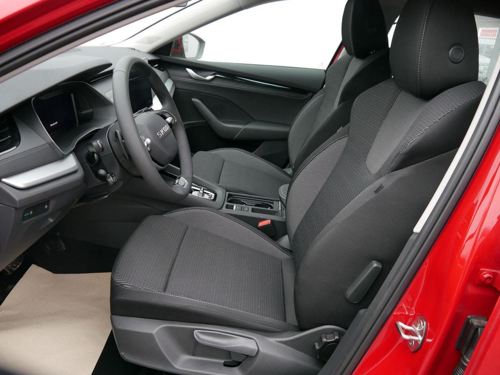 Skoda Octavia Selection (2026) - Photo 9
