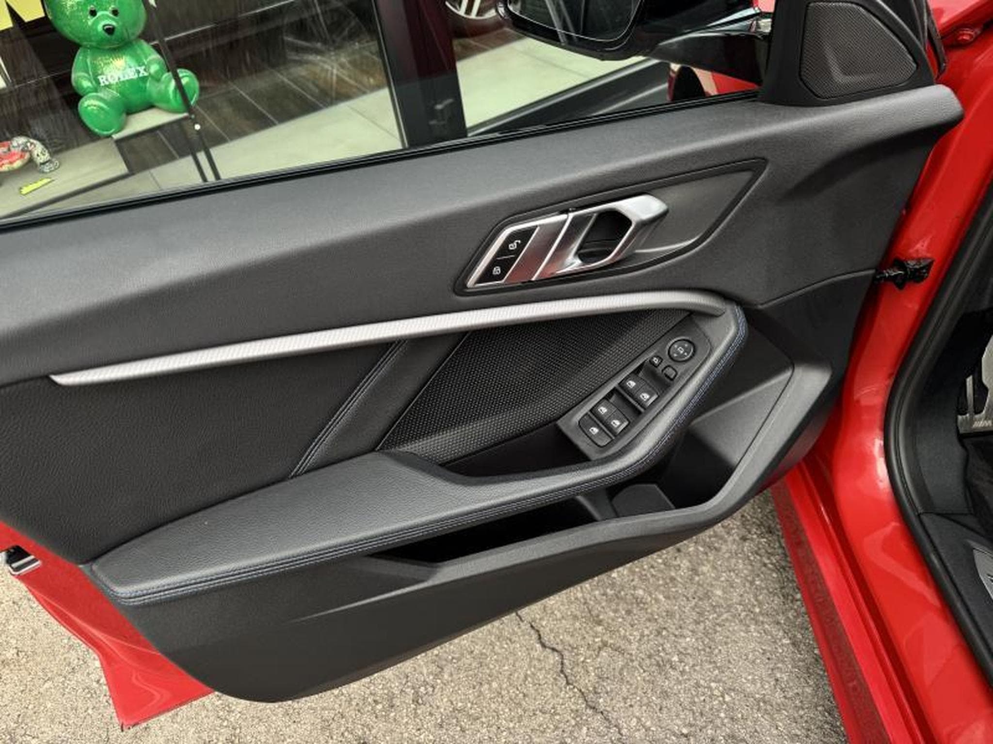 BMW 118 d Pack M/GPS/Camera/Sièges chauffants (2021) - Photo 16