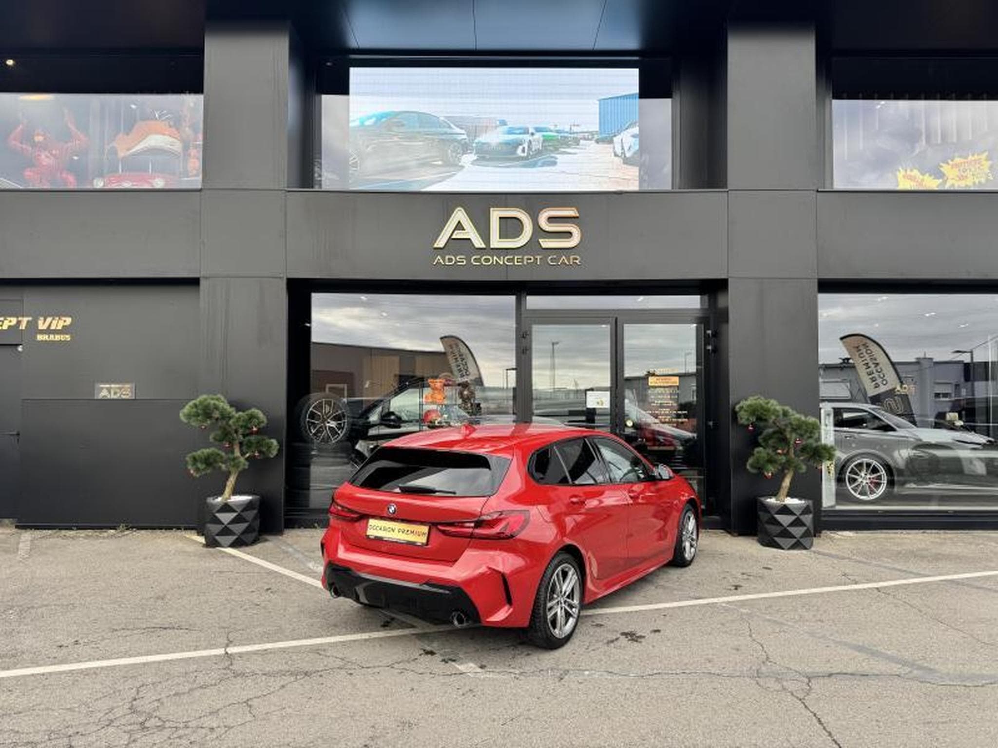 BMW 118 d Pack M/GPS/Camera/Sièges chauffants (2021) - Photo 19