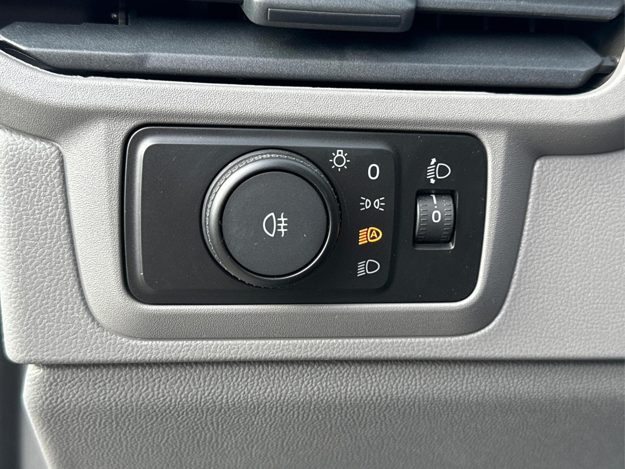 VW T7 Basis (2026) - Photo 22