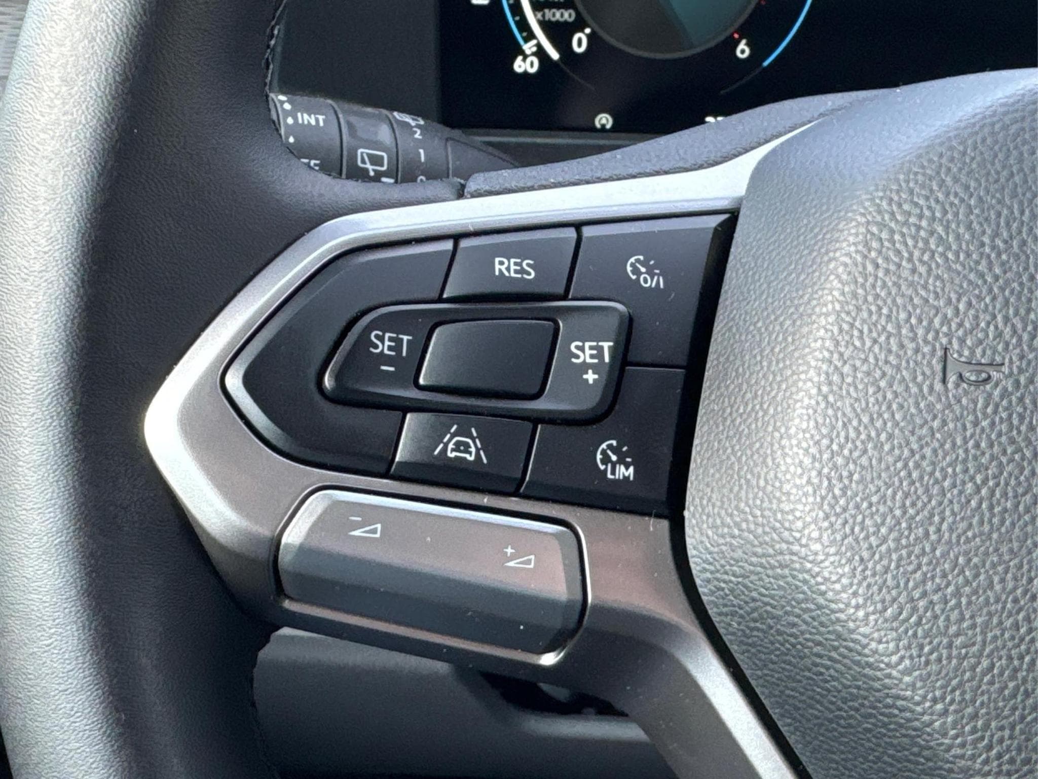 VW T7 Basis (2026) - Photo 25