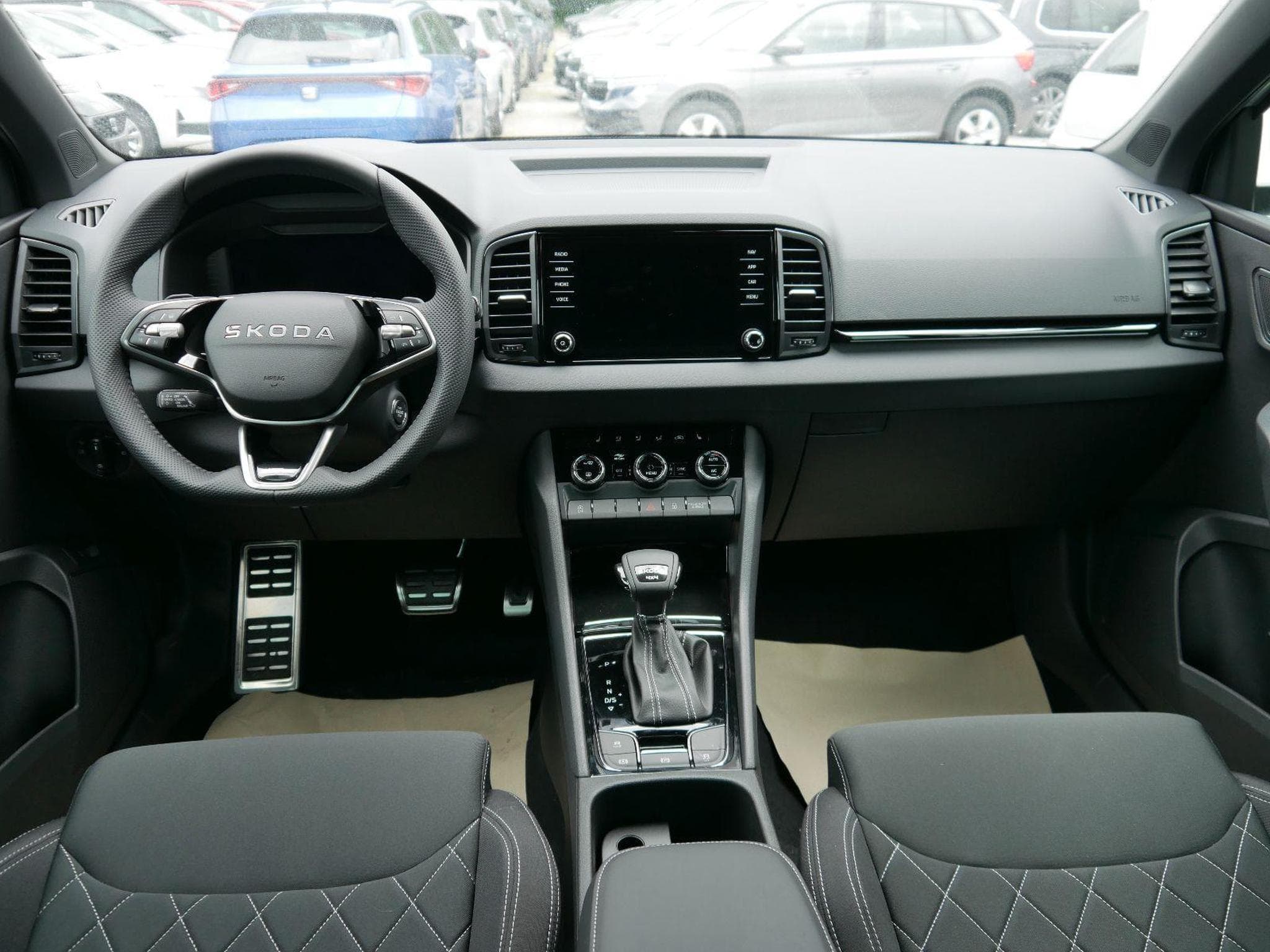 Skoda Karoq Sportline (2026) - Photo 9