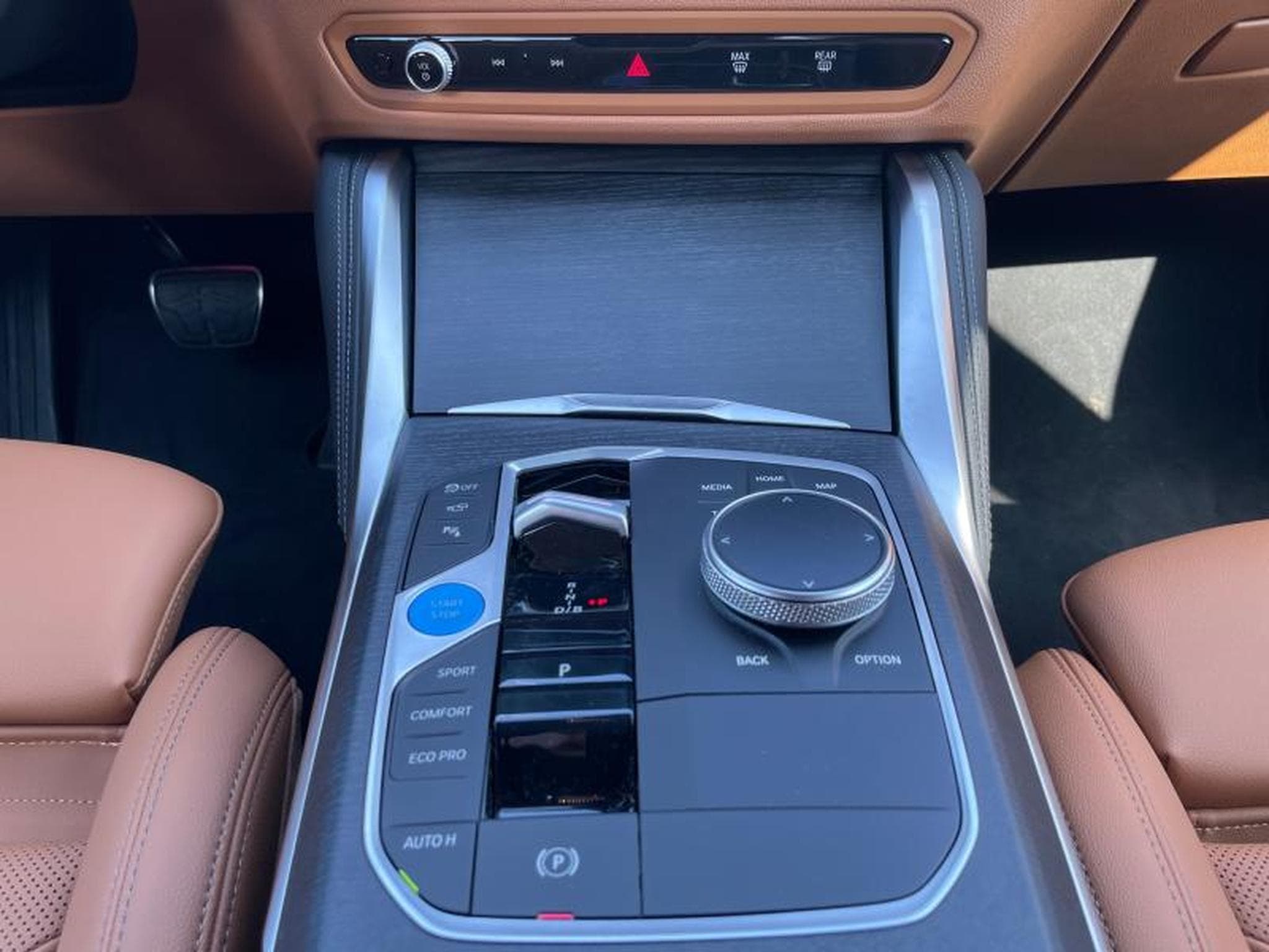 BMW i4 i4 eDrive40 Gran Coupé Kit M Sport (2025) - Photo 6