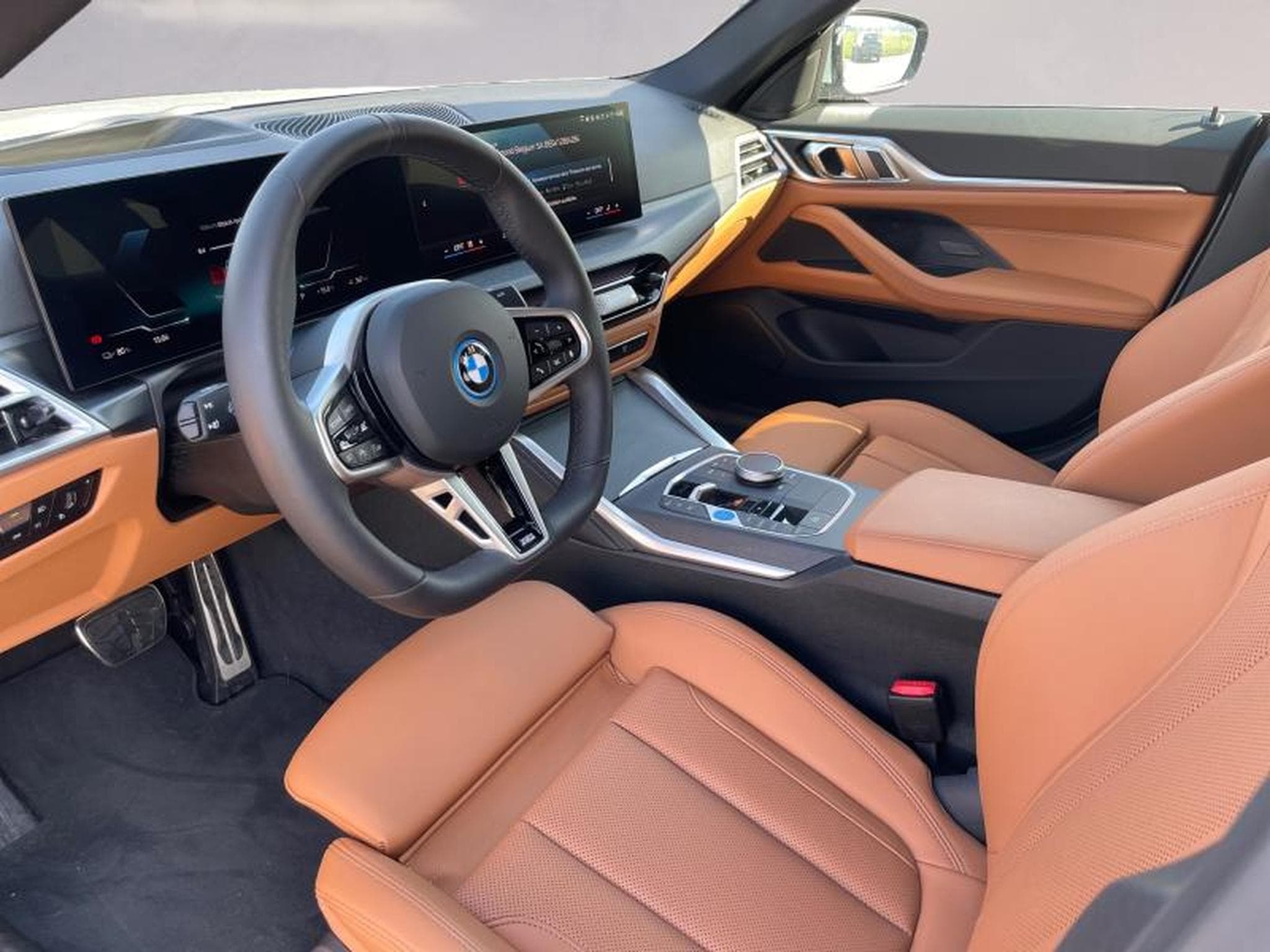 BMW i4 i4 eDrive40 Gran Coupé Kit M Sport (2025) - Photo 9