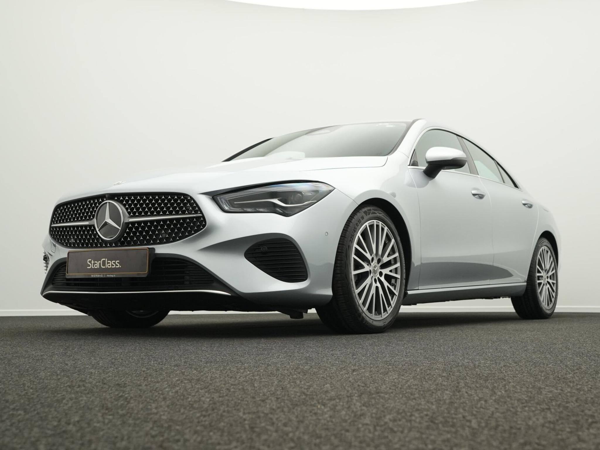 Mercedes CLA 180 d Cpe Progressive LED+Kamera+MBUX+Apple (2024) - Photo 8