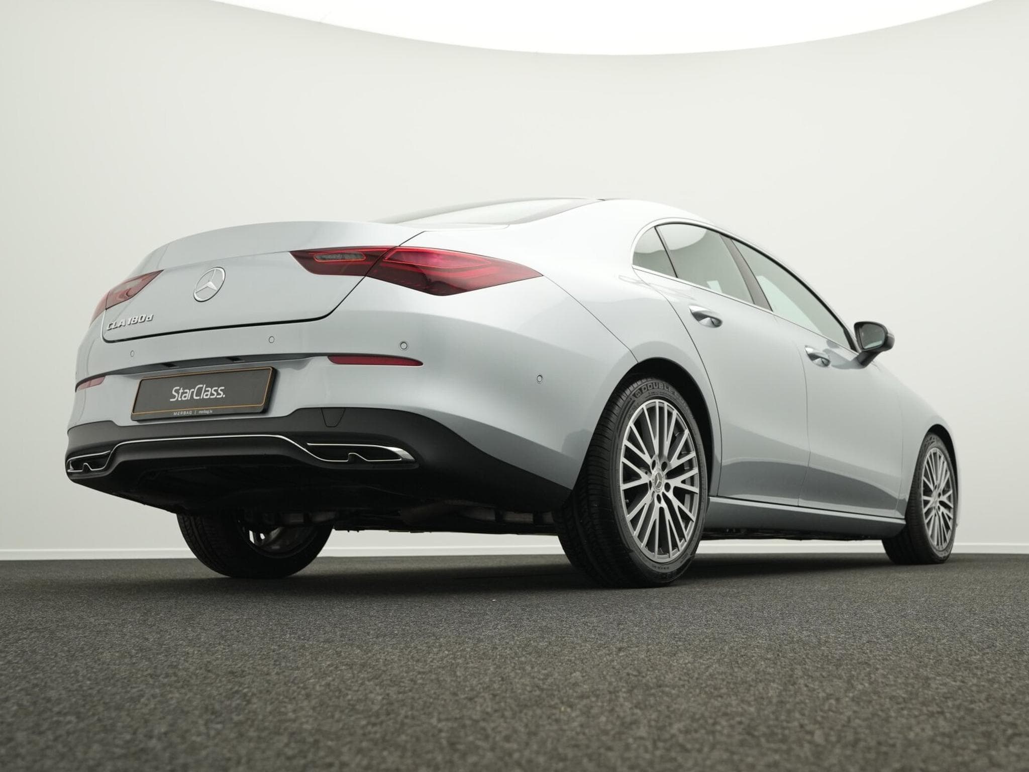 Mercedes CLA 180 d Cpe Progressive LED+Kamera+MBUX+Apple (2024) - Photo 9