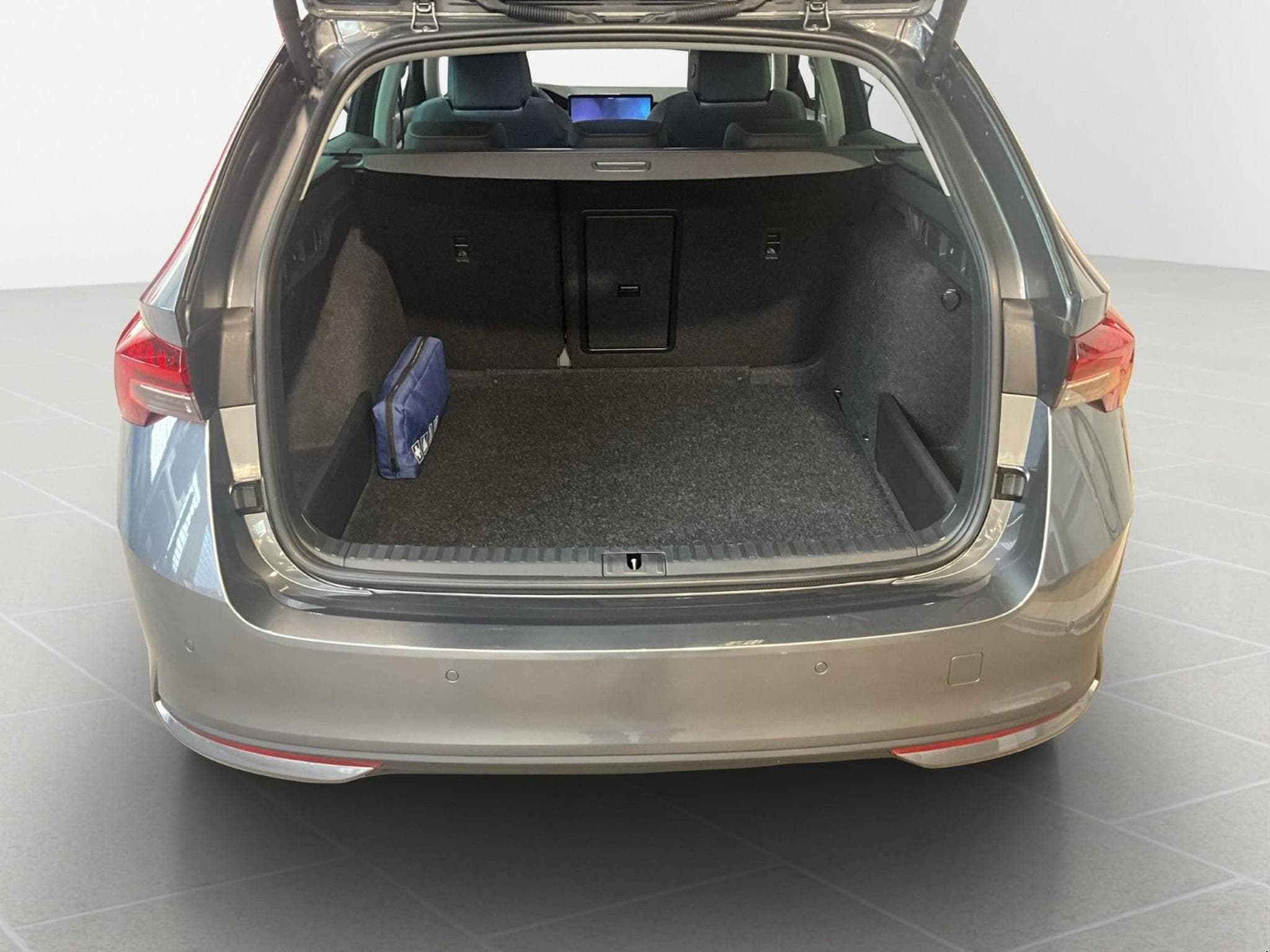 Skoda Octavia Selection+DSG+Led+Navi (2025) - Photo 20