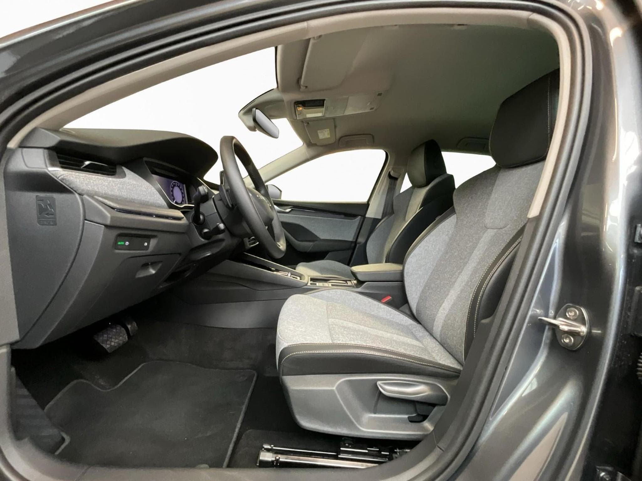 Skoda Octavia Selection+DSG+Led+Navi (2025) - Photo 9