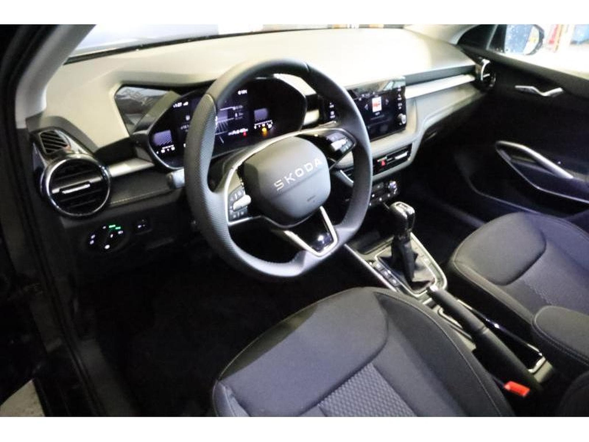 Skoda Fabia Selection (2025) - Photo 9
