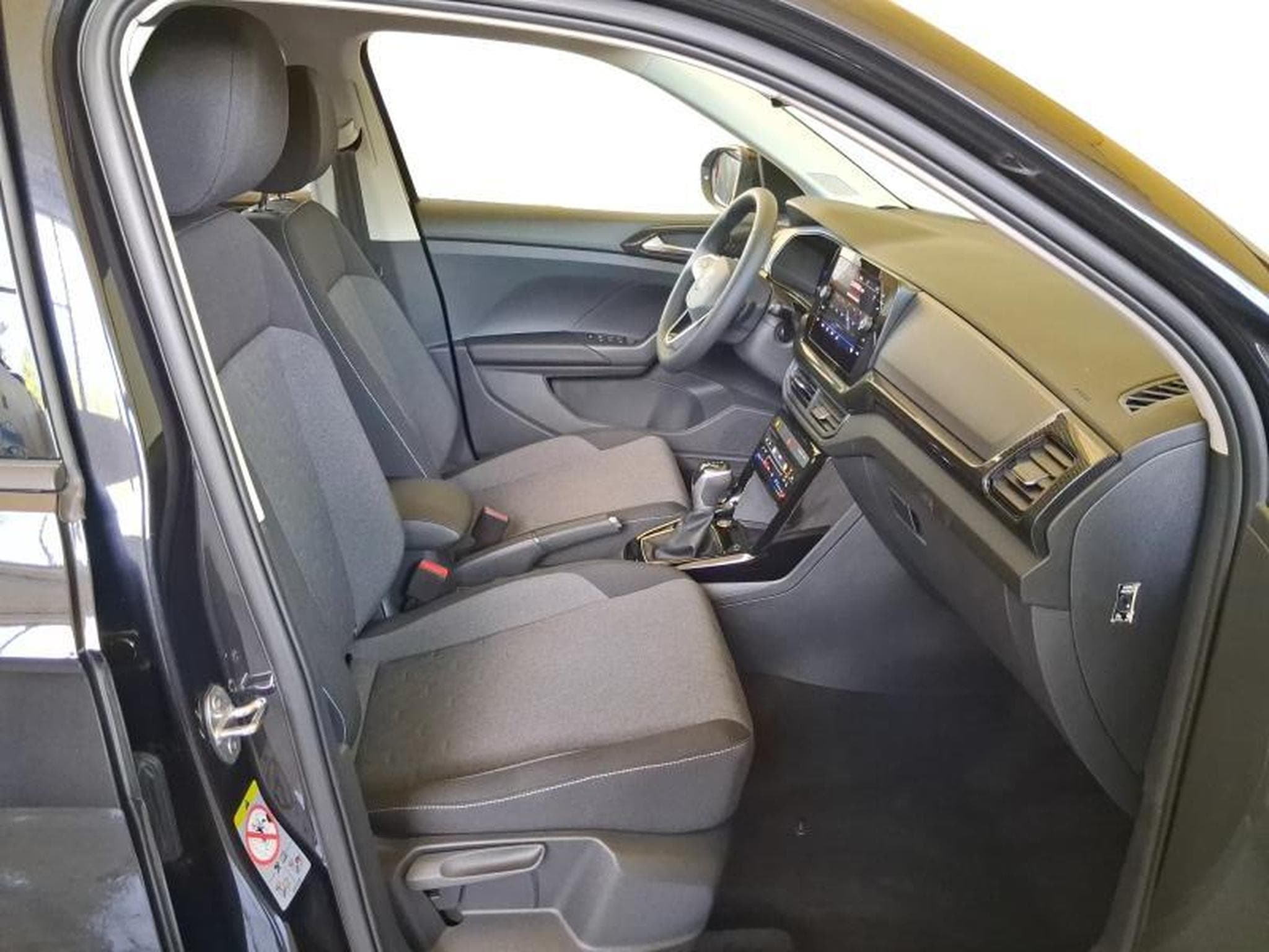 VW T-Cross Life (2025) - Photo 12