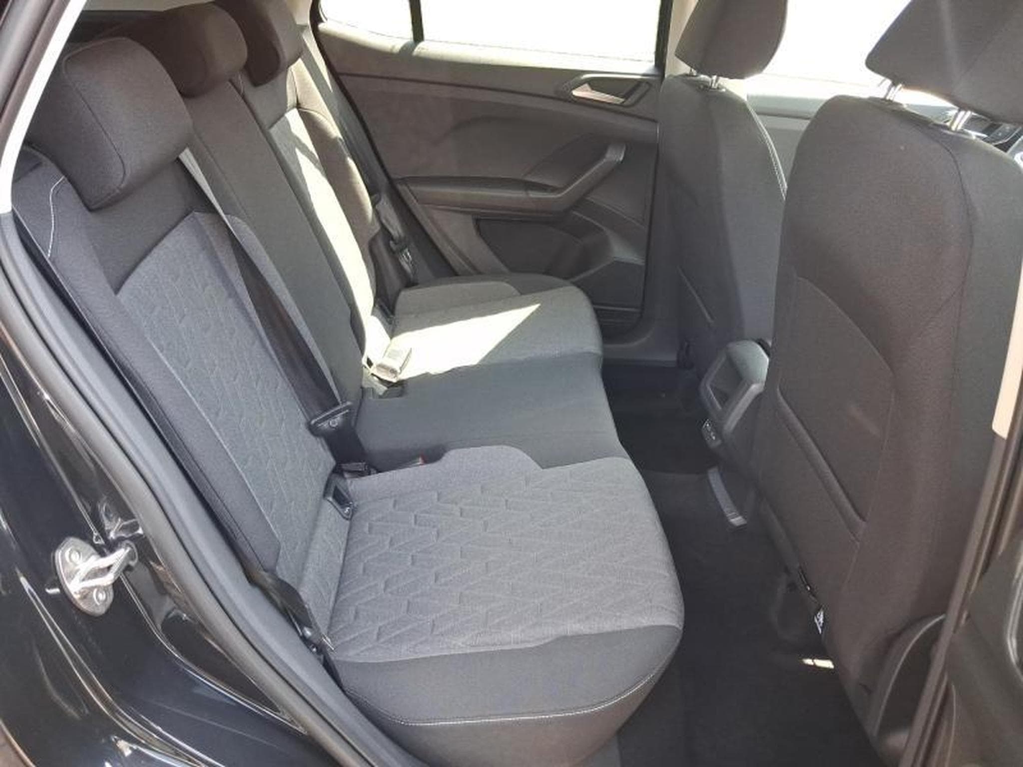 VW T-Cross Life (2025) - Photo 13