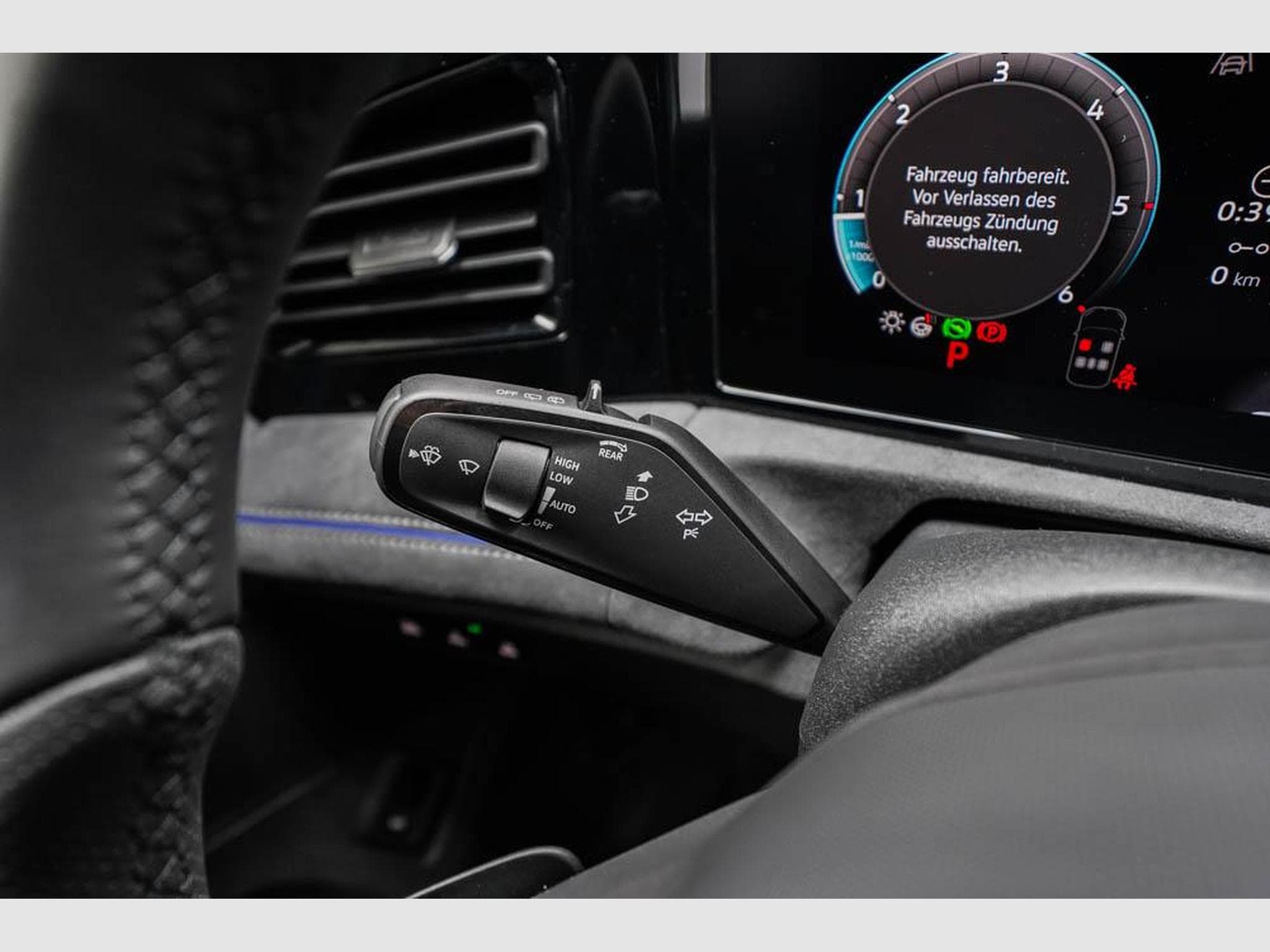VW Tiguan 2,0 TDI DSG (2025) - Photo 10