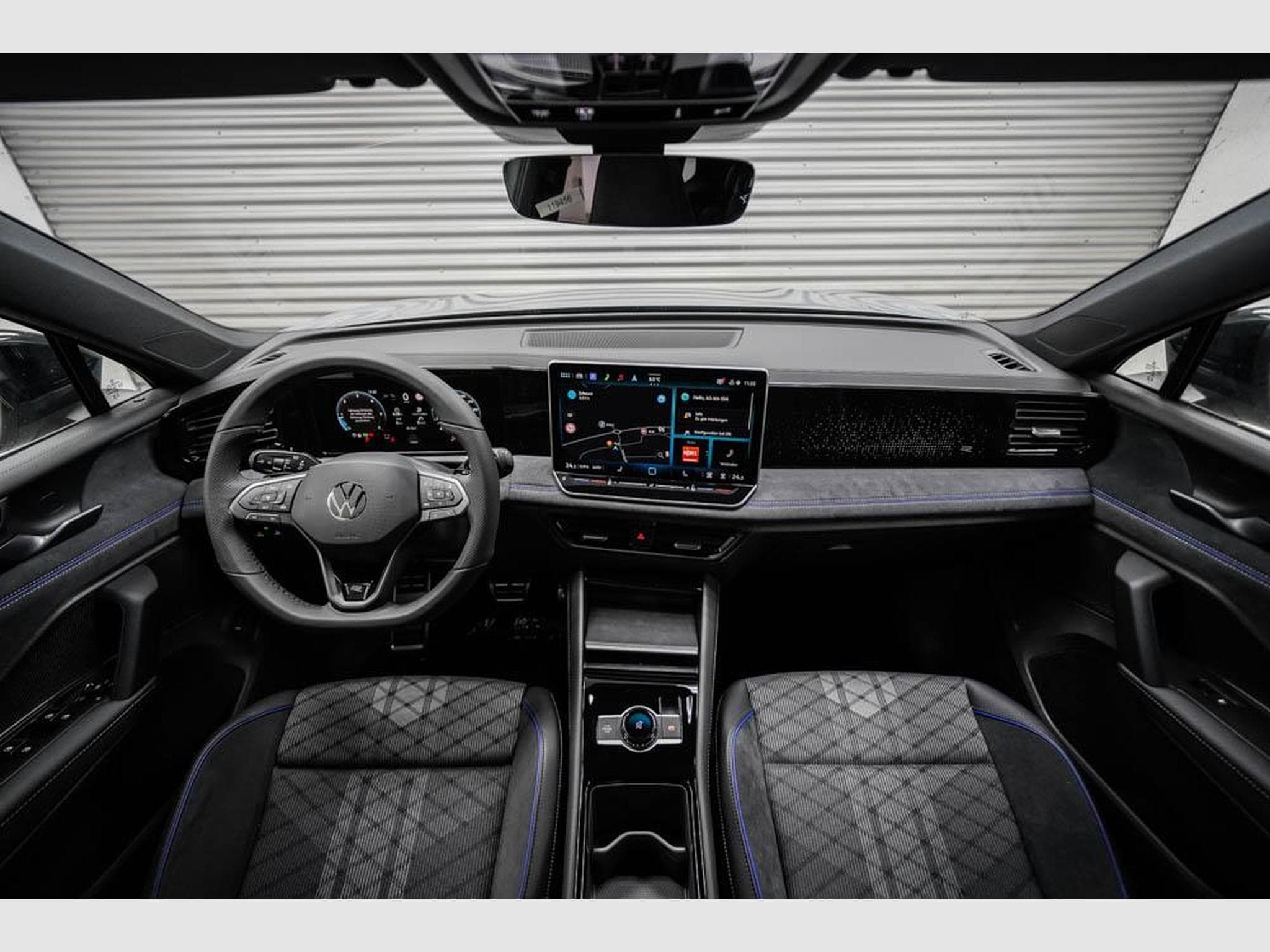 VW Tiguan 2,0 TDI DSG (2025) - Photo 6
