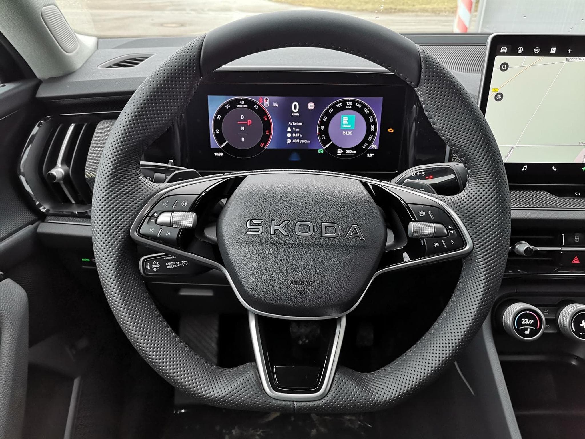 Skoda Kodiaq 2.0 TDI 142 kW 4x4 Selection (2026) - Photo 5