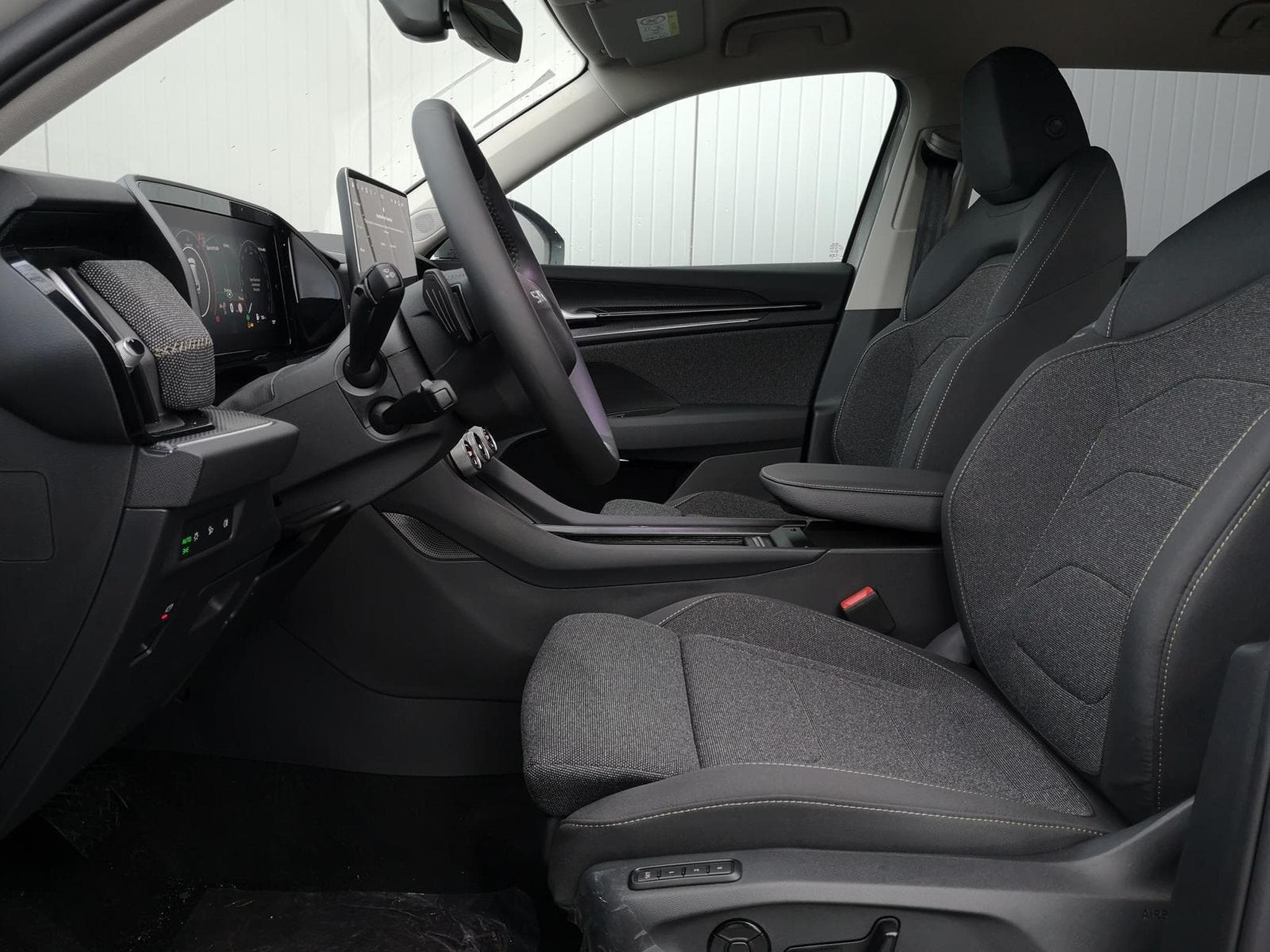 Skoda Kodiaq 2.0 TDI 142 kW 4x4 Selection (2026) - Photo 7
