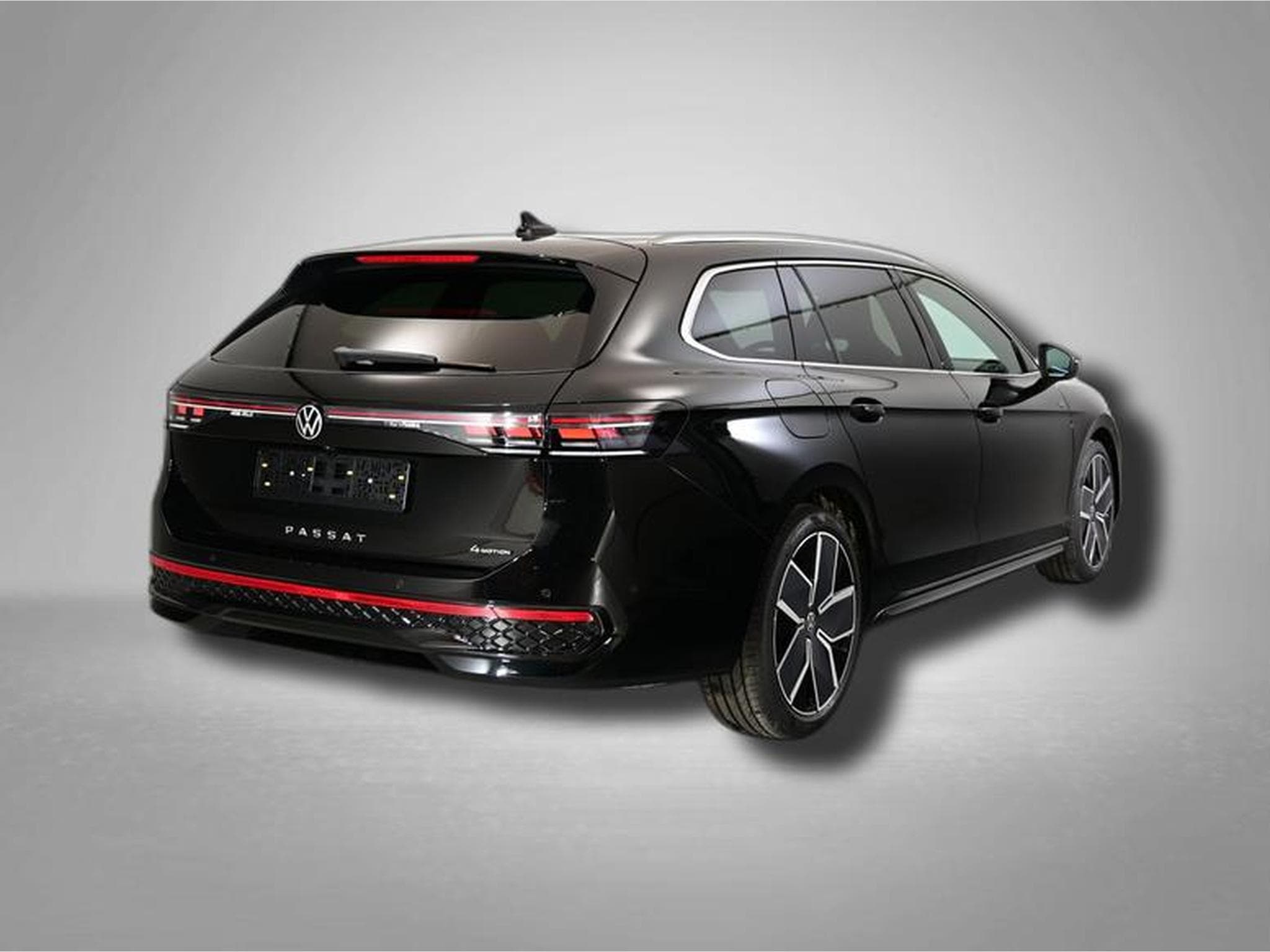 VW Passat Variant R-Line 2.0 TSI 7-Gang-DSG 4x4 (2026) - Photo 5